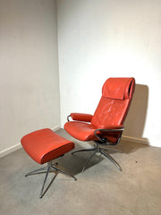 Stressless reclining lounge chair with ottoman