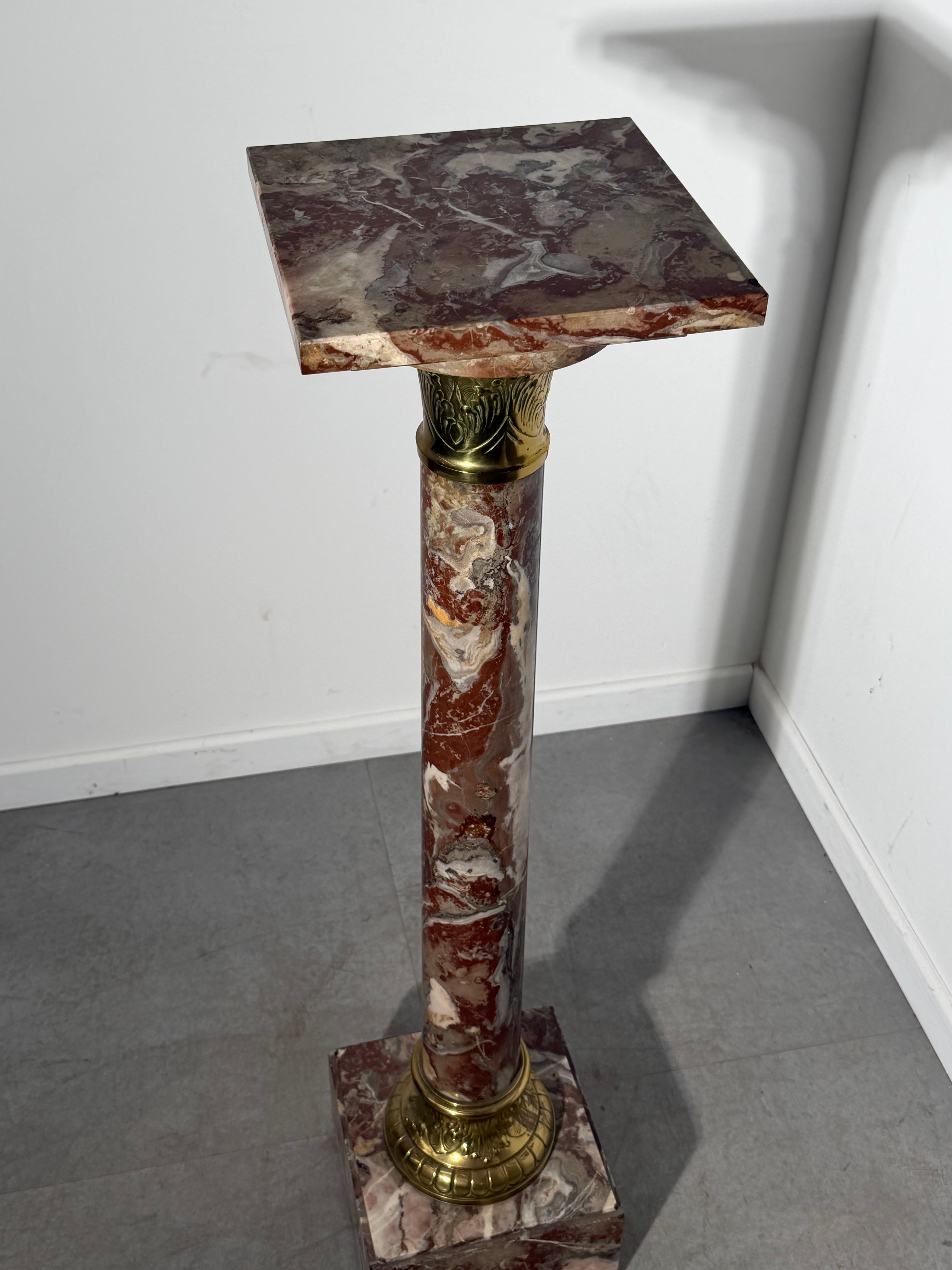 Antique Marble Pied de Stal