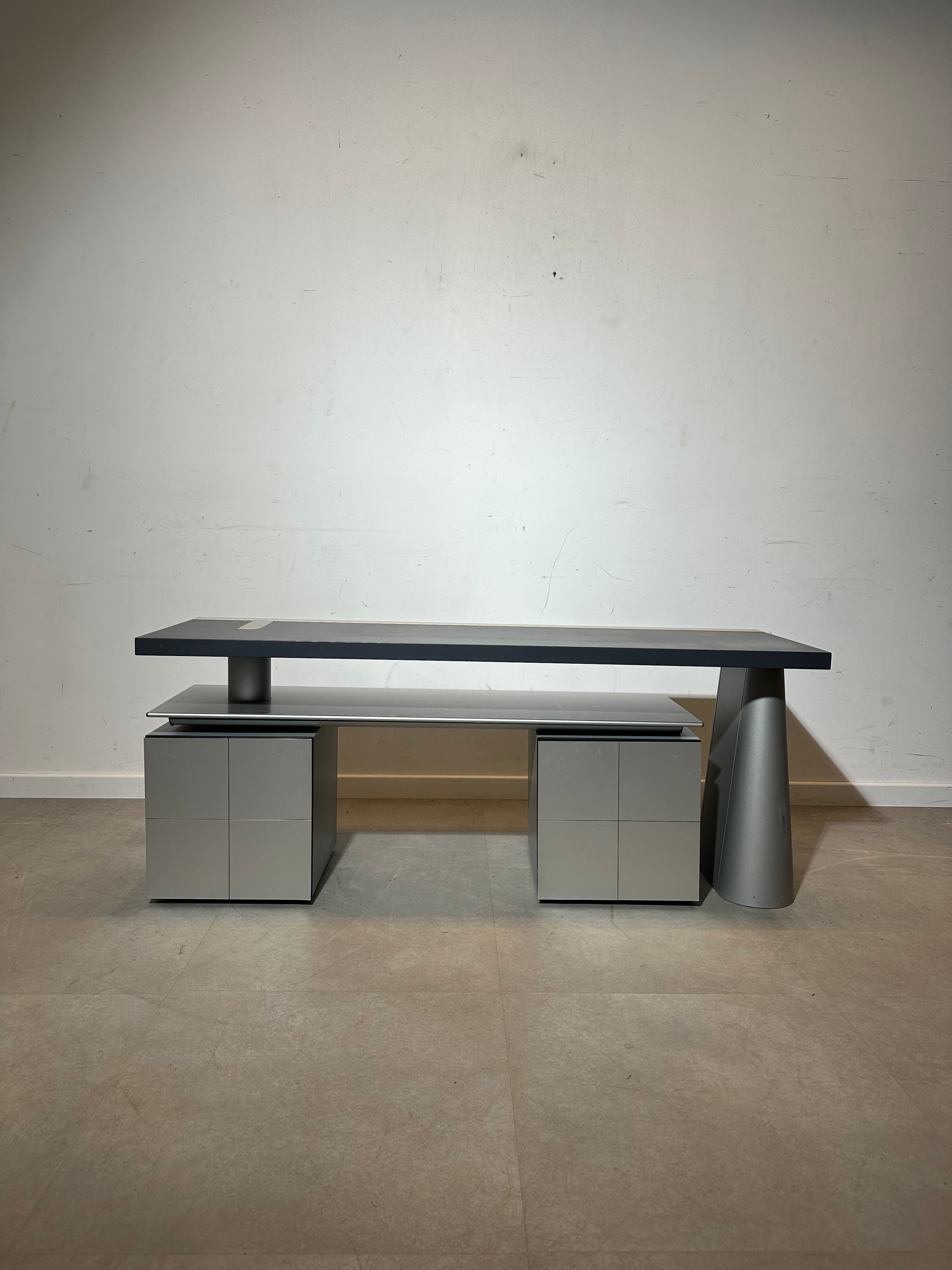 Console multimédia modulaire Bang &amp; Olufsen F1000