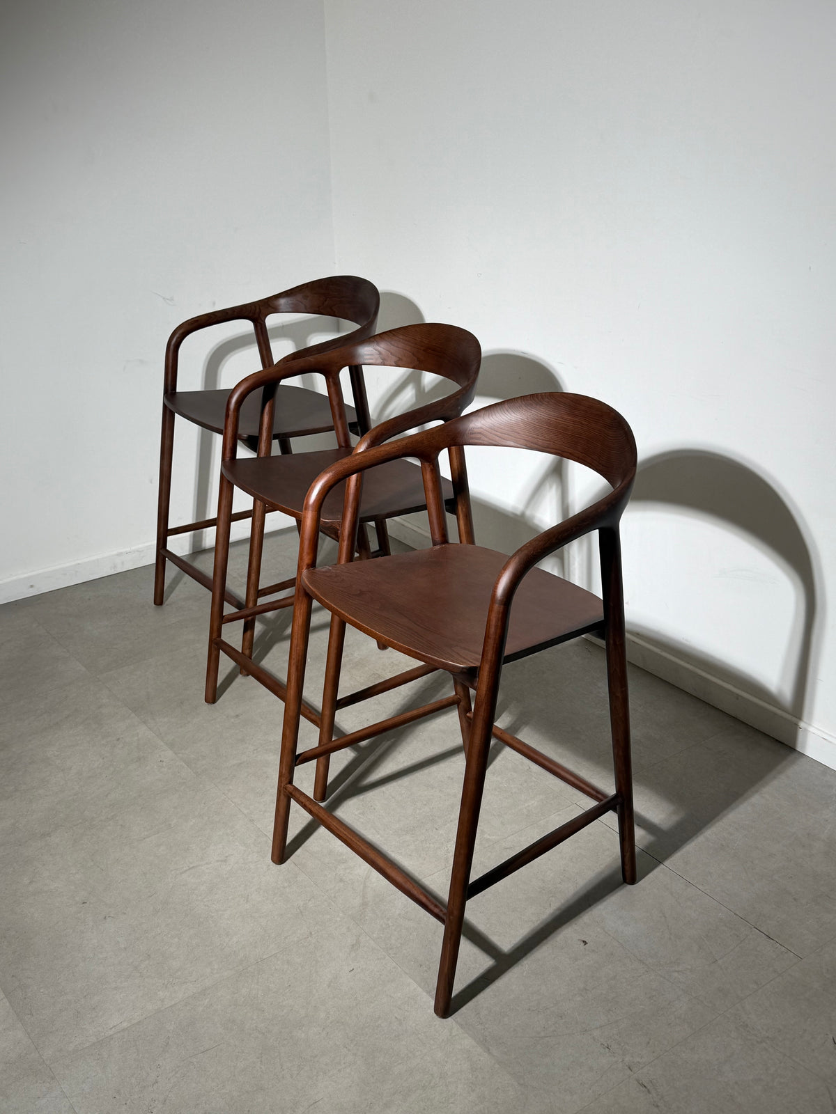 “Kobe” Bar Chair – Walnut Finish