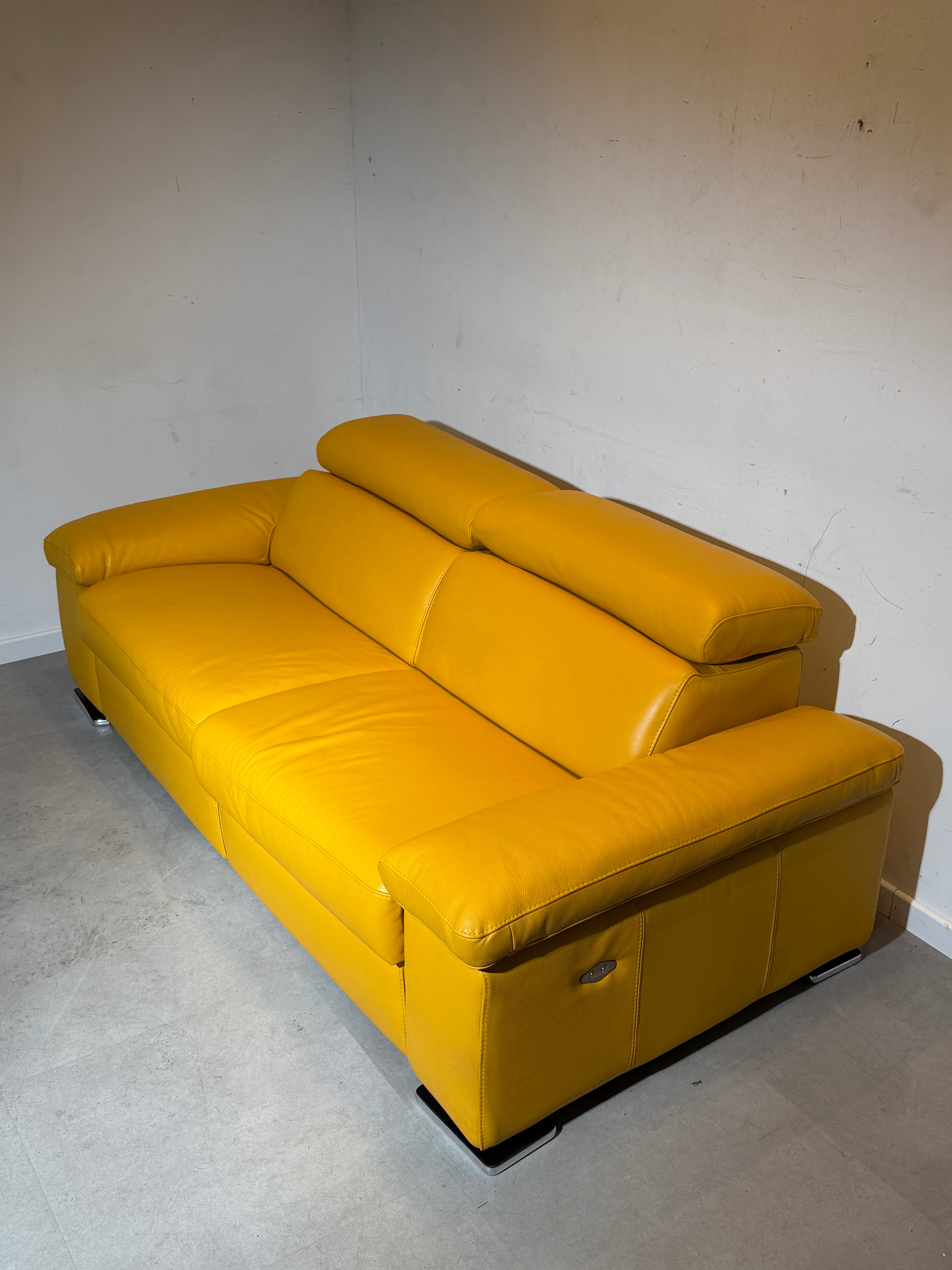 Chateau d’Ax 2.5-Seater Leather Sofa with Electric Relax Function – Mustard Yellow