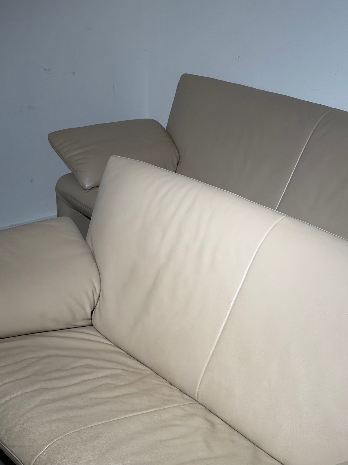 Jori Linea Sofa Set 3 + 2 Cream Leather