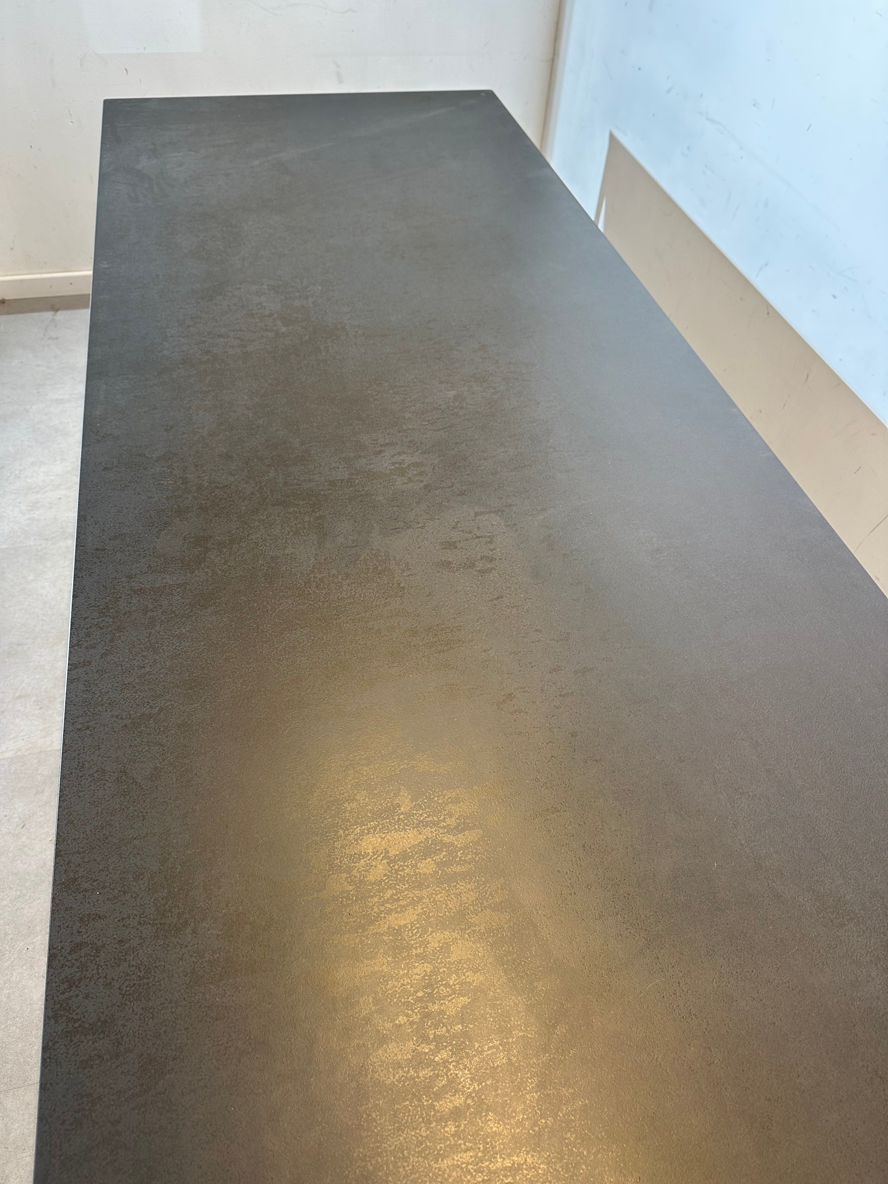 Joli Ceramic Top Dining Table "Marguerite"