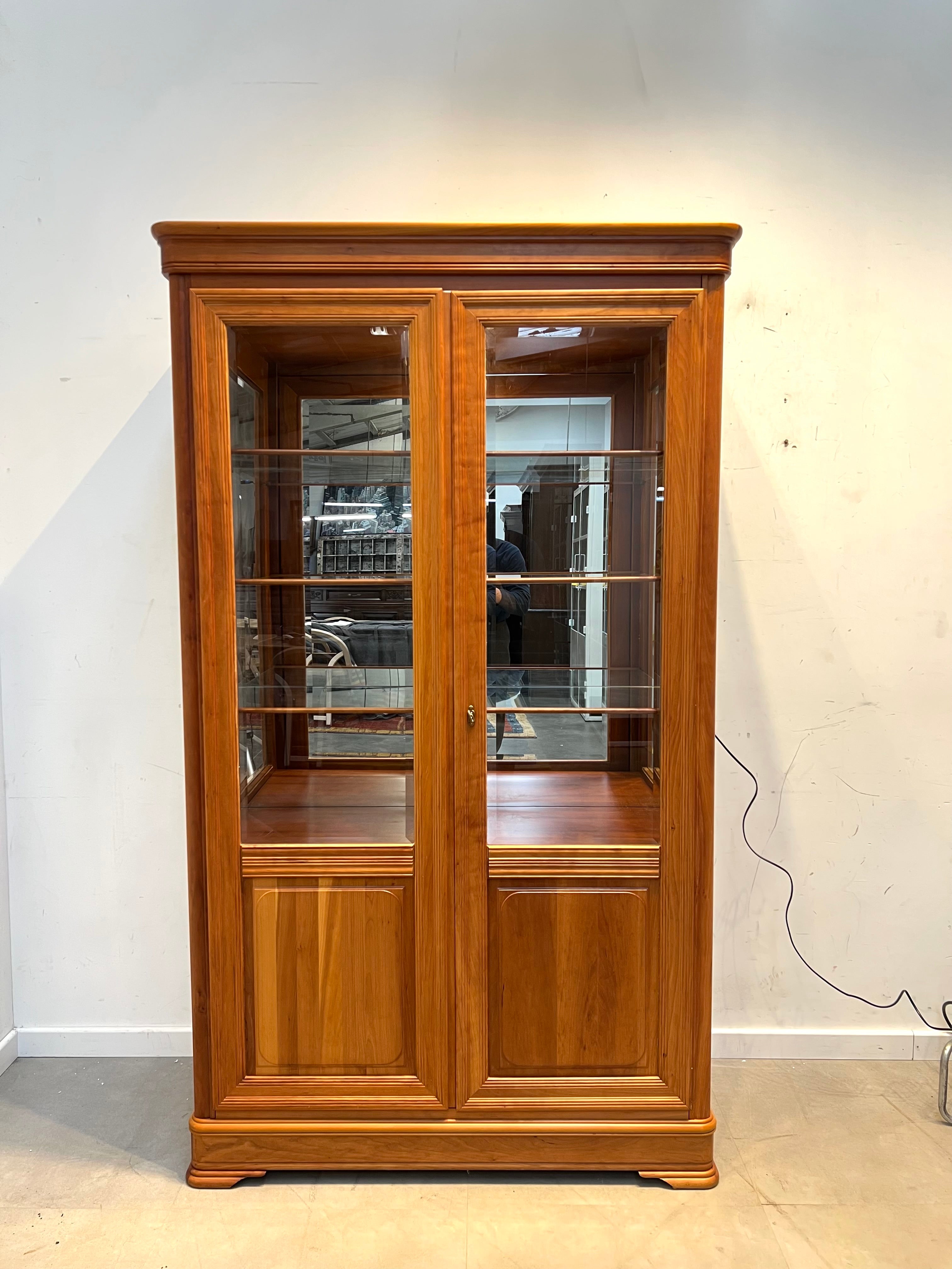 Cherry Wood Display Cabinet with Glass Doors and Lighting