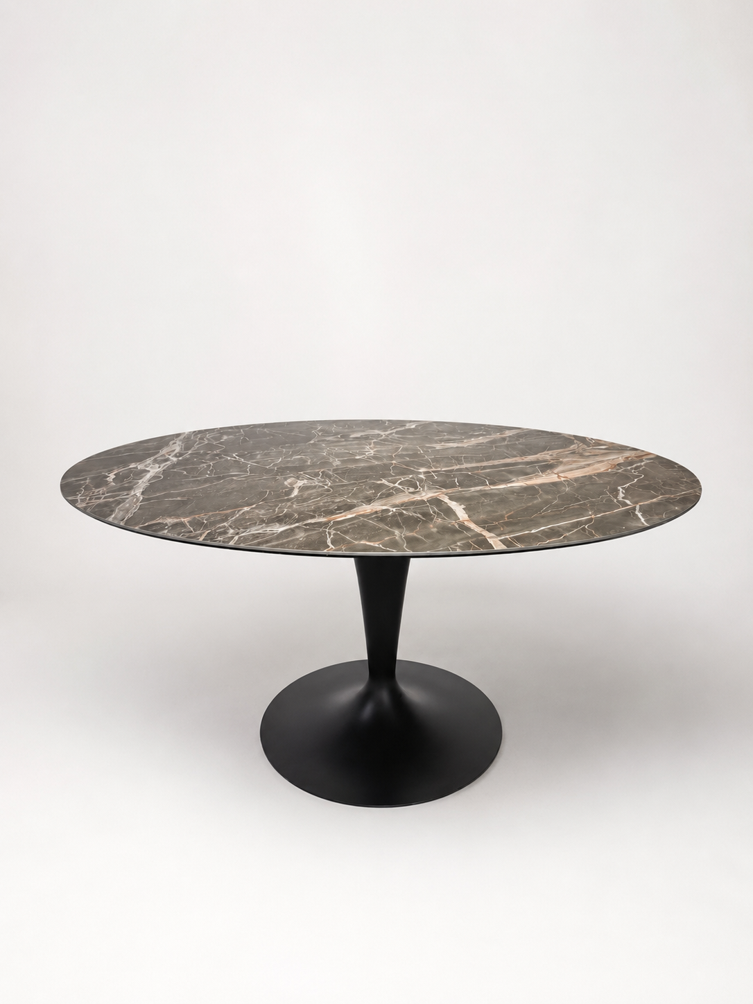 Sovet Italia Dining Table