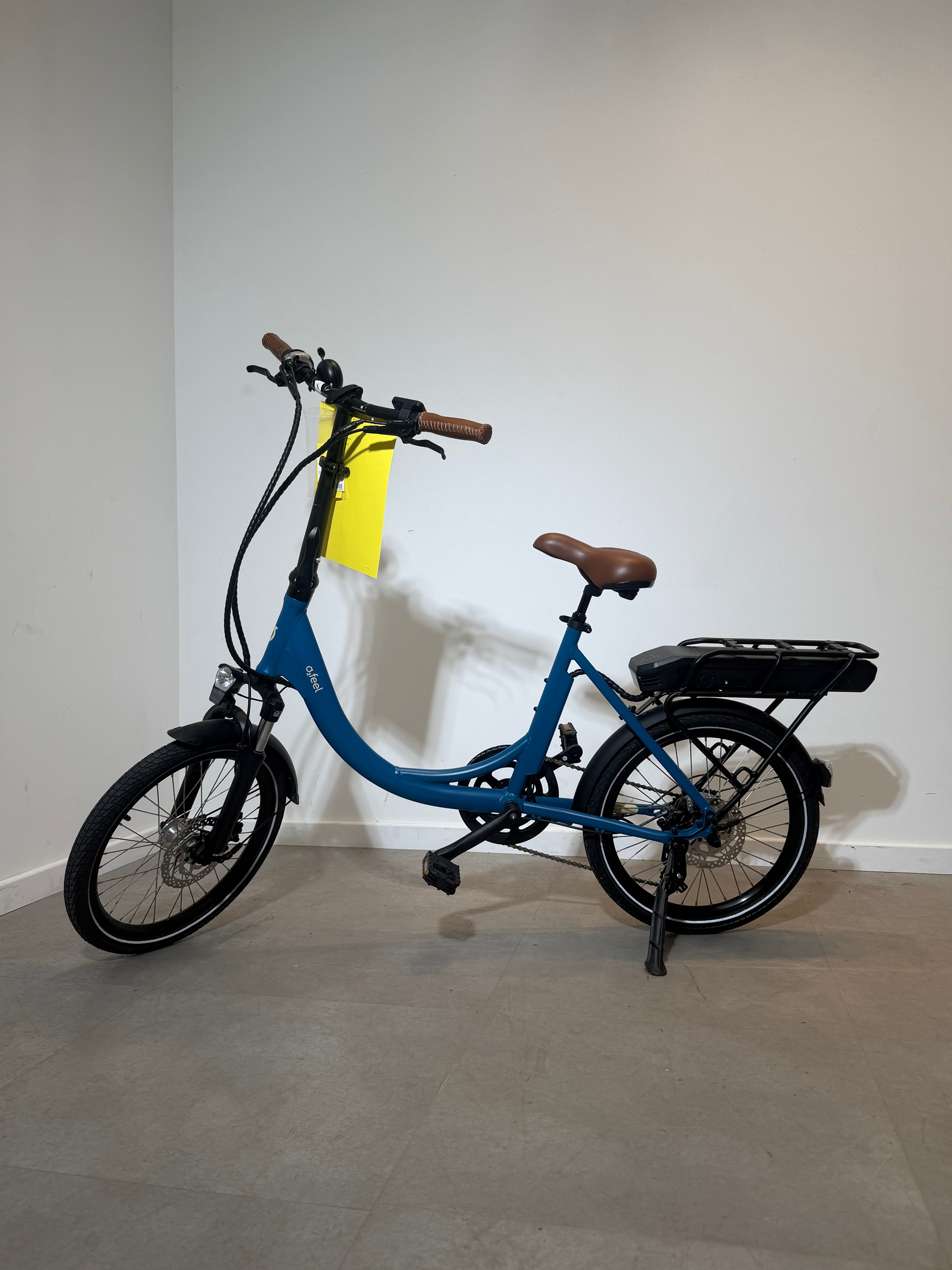 O2feel Peps Compact Electric Bike – Cobalt Blue – Shimano 7-Speed – As New