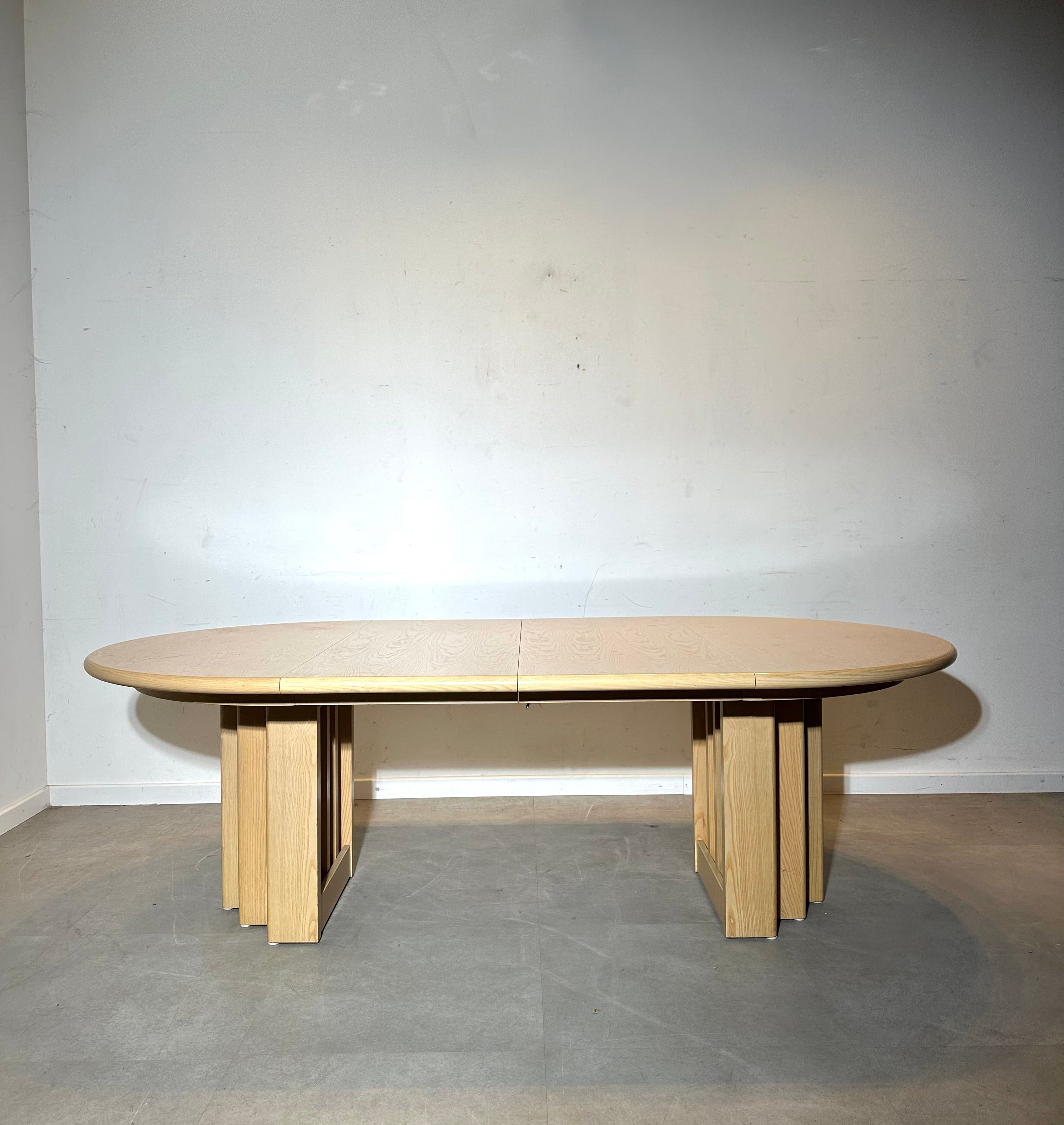 COR Sculptural Oak Dining Table