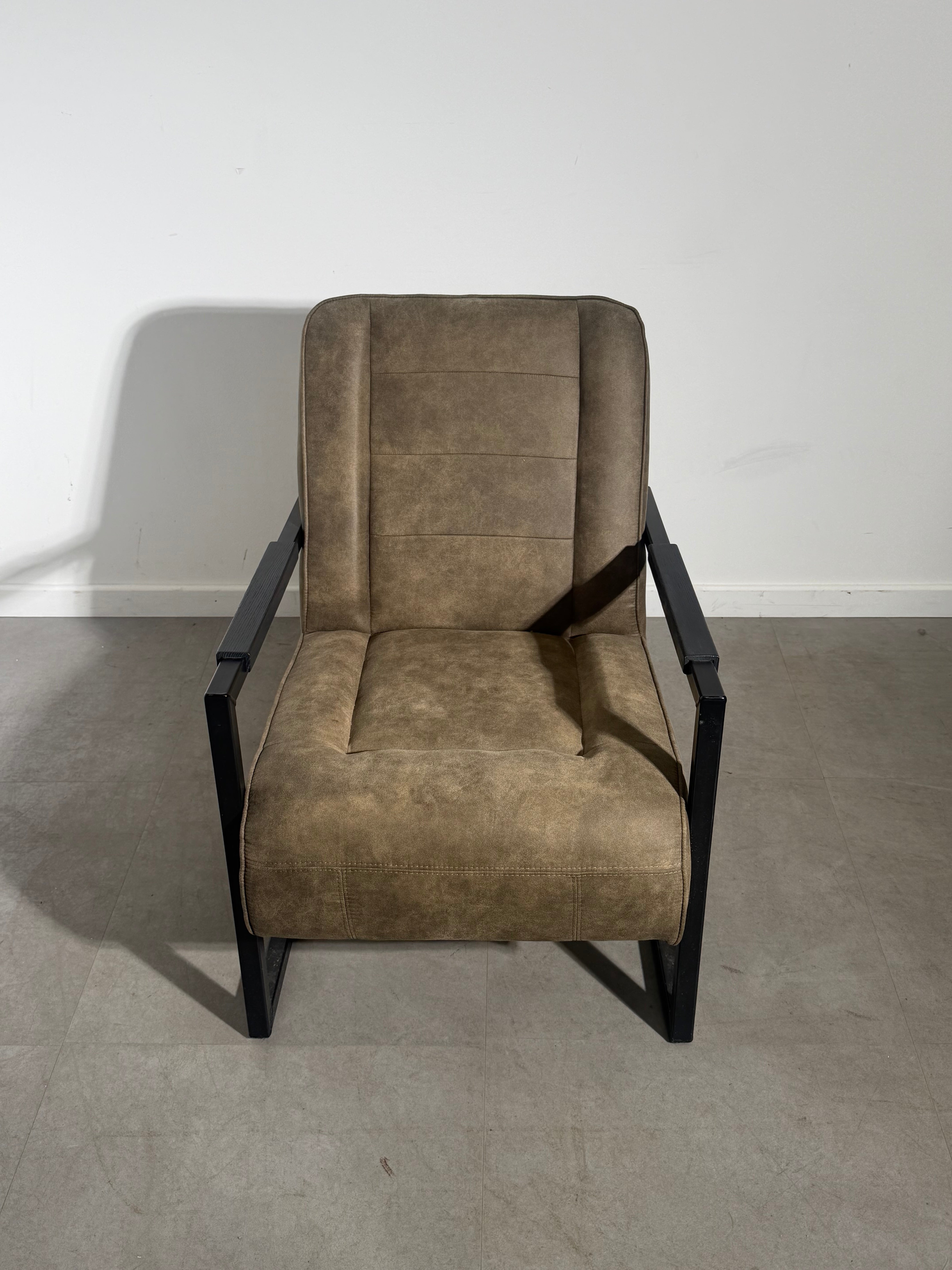 Industrial Lounge Chair – Taupe Upholstery & Black Metal Frame