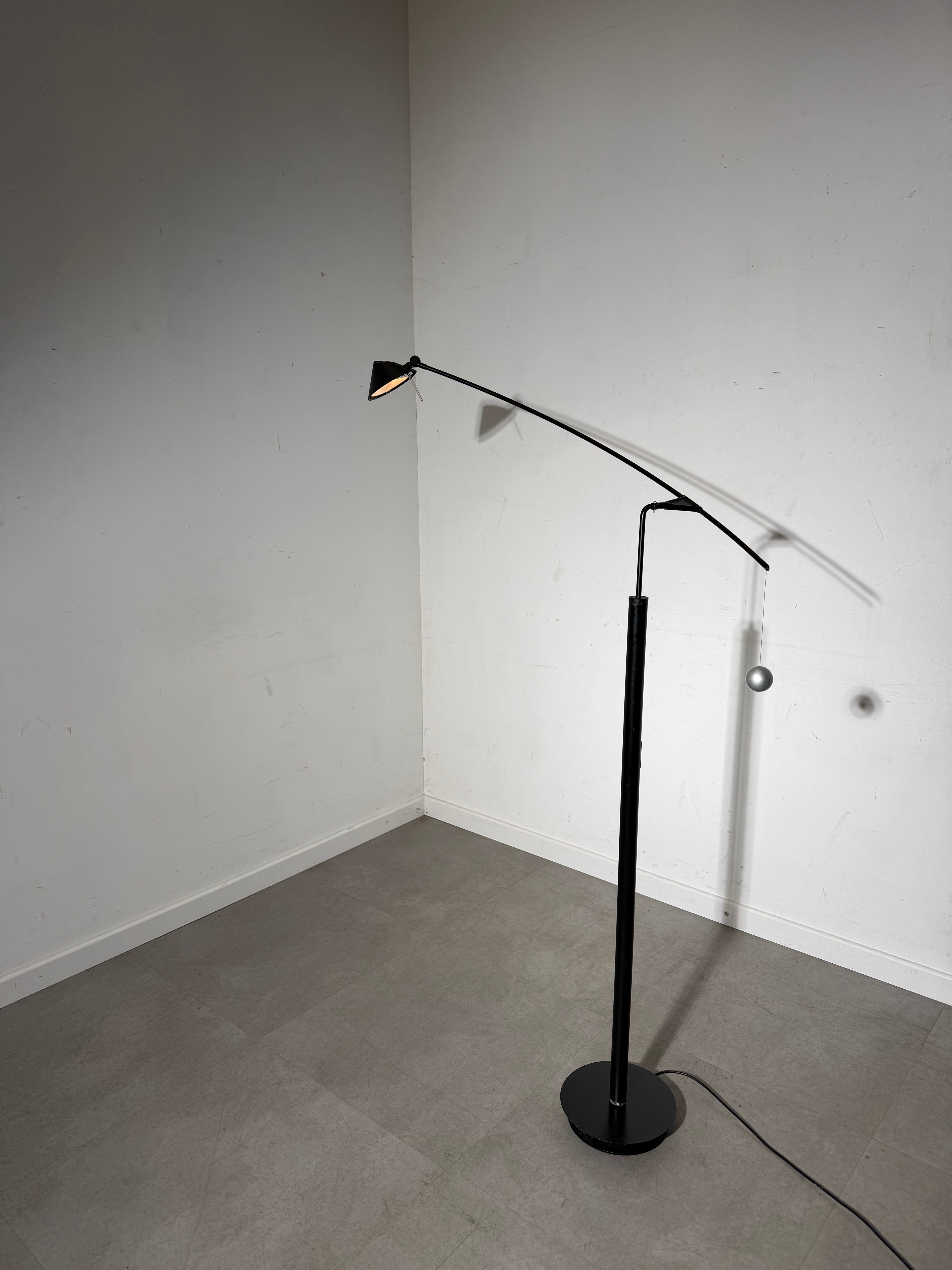 Artemide Nestore Lettura Floor Lamp – Design by Carlo Forcolini, Italy