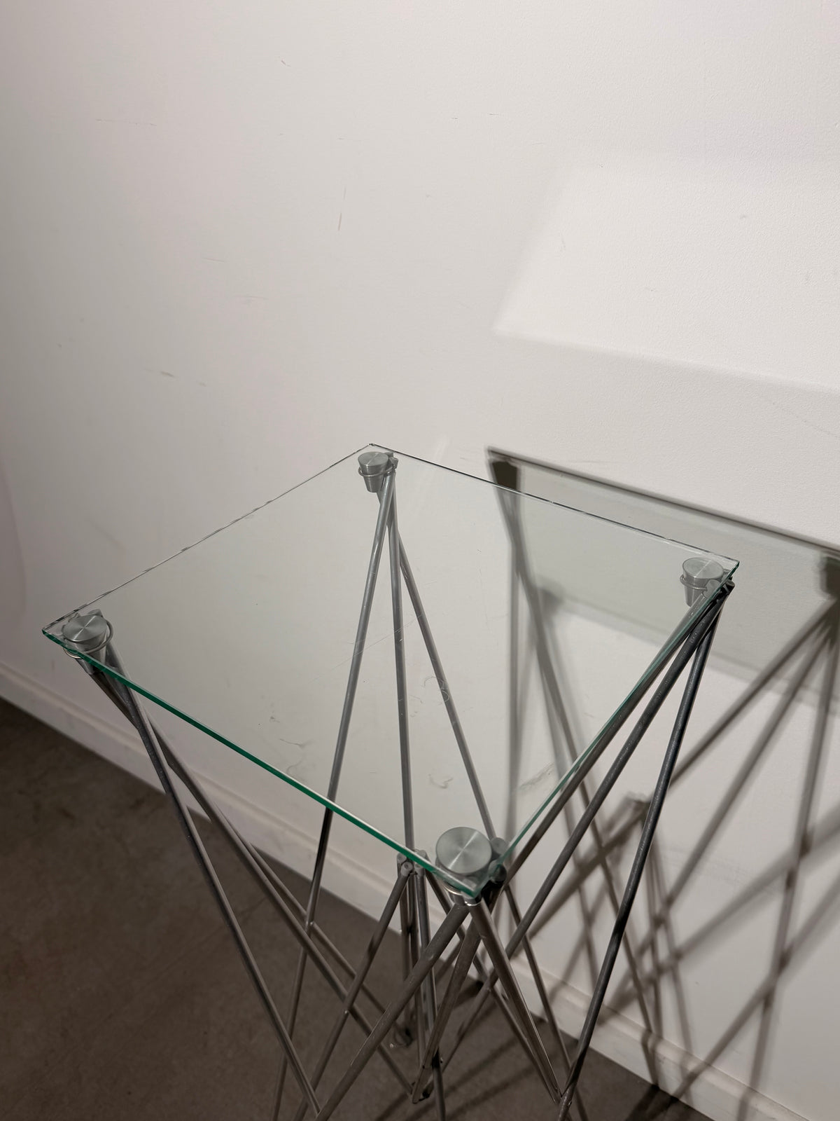 Bjart Folding Side Table