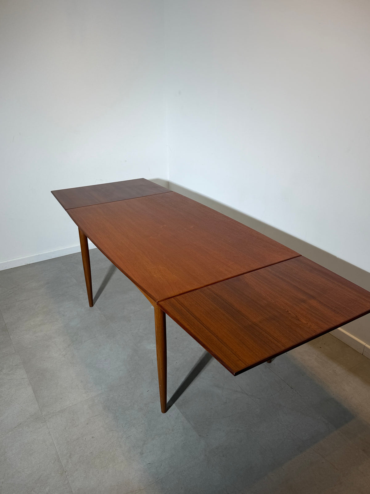 France & Son Extendable Teak Dining Table – Danish Mid-Century Modern, 1960s