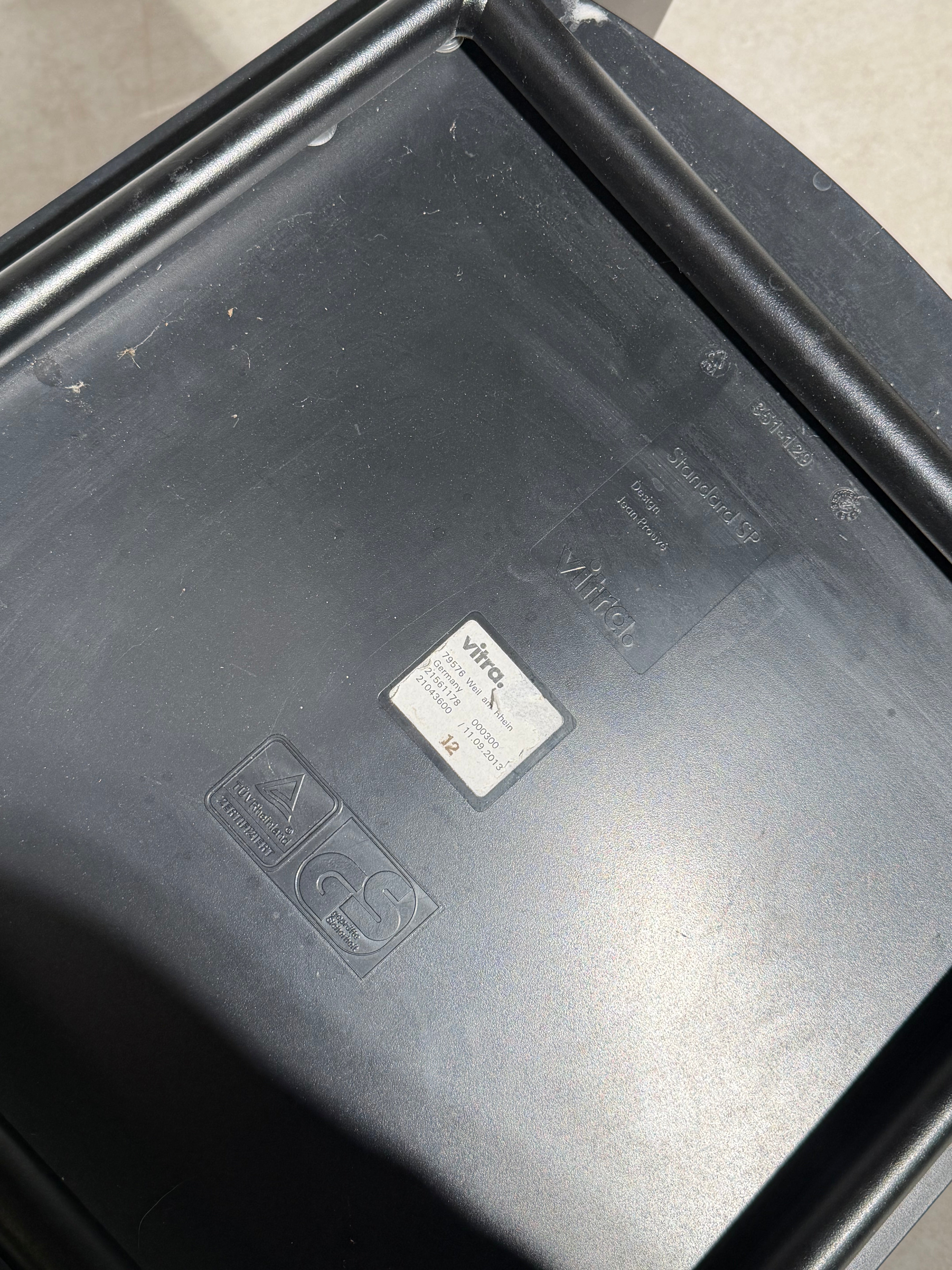 Chaise Vitra SP de Jean Prouvé