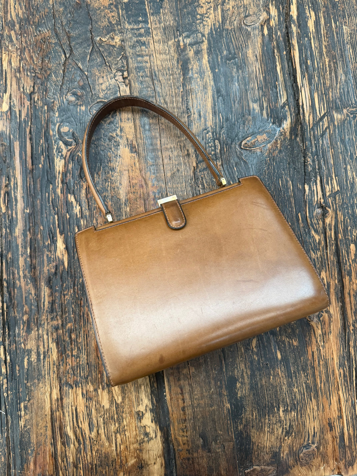 1950s Vintage Delvaux Handbag – Cognac Leather – Collector’s Piece