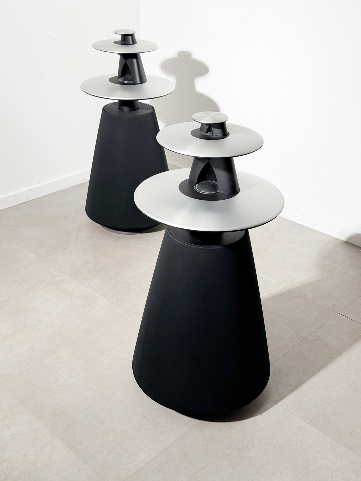 Bang & Olufsen BeoLab 5 MK2 – Type 6881 | Designed by David Lewis