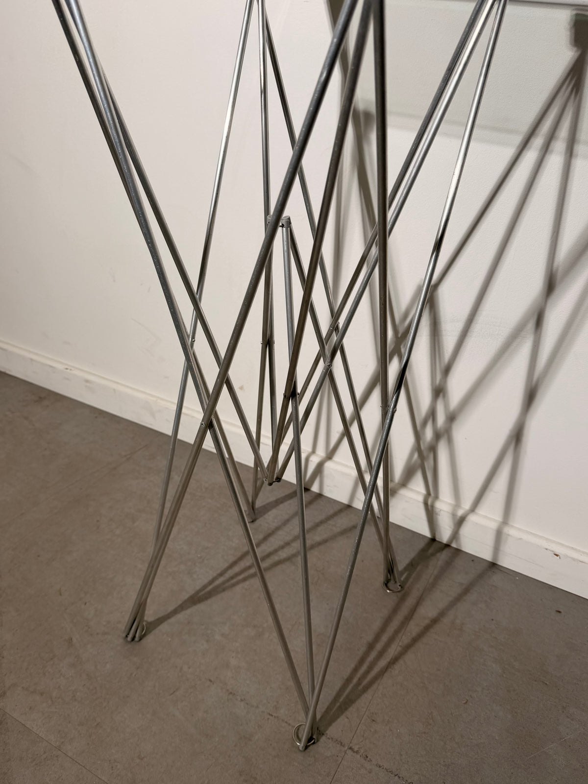 Bjart Folding Side Table