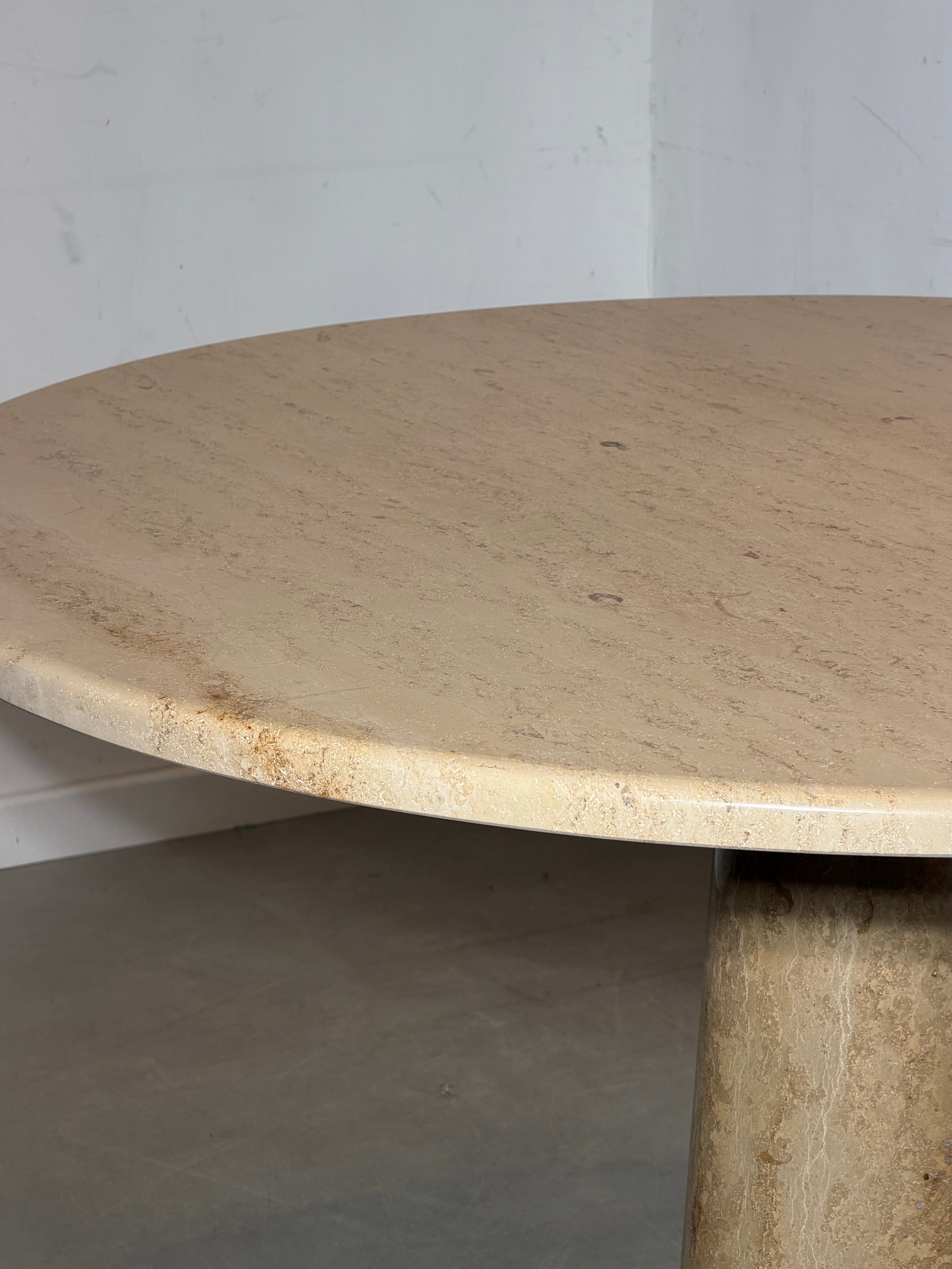 Vintage Jura stone pedestal dining table – Ø125 cm