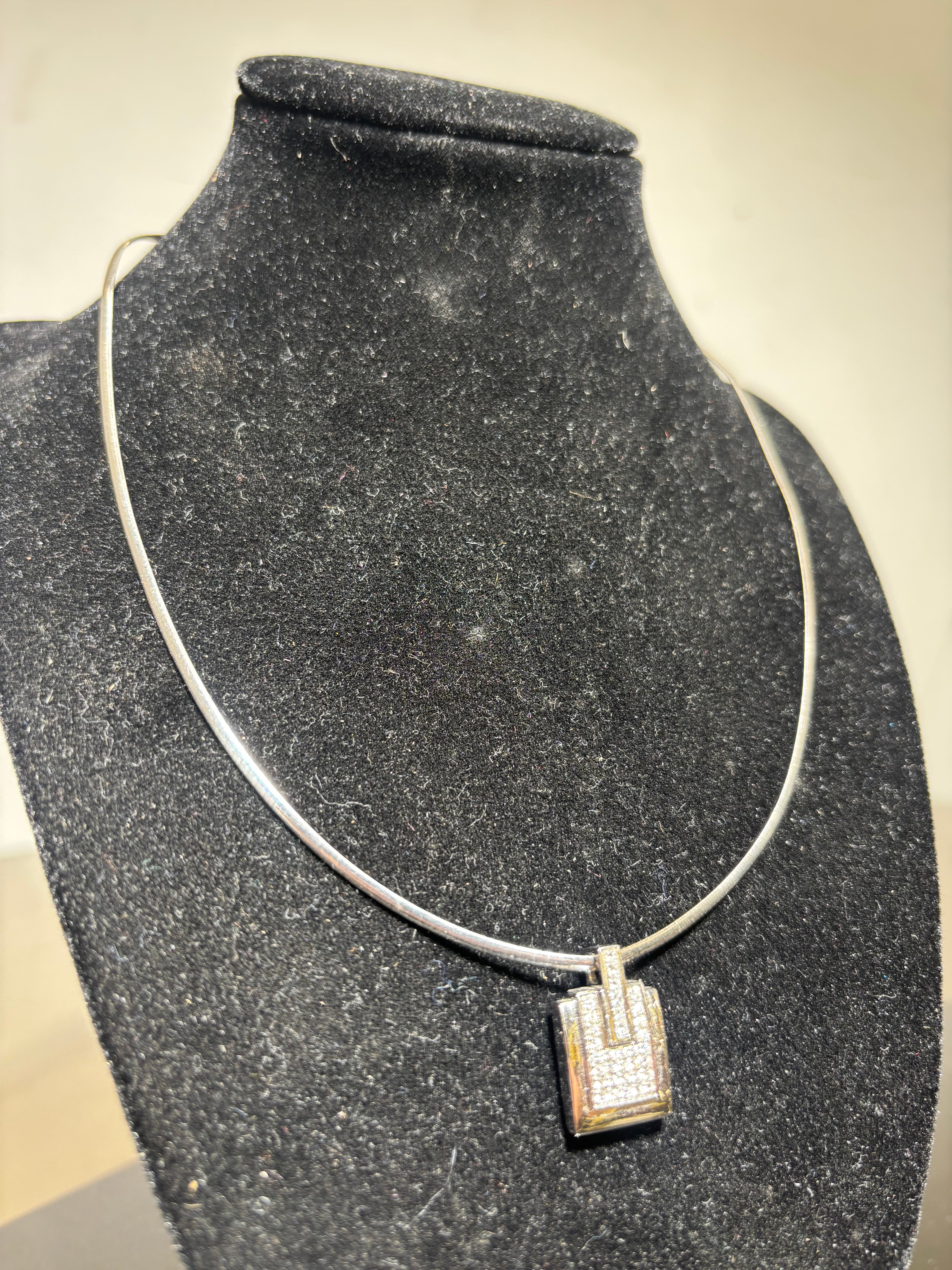 18Kt White Gold Pendant With 0,48 Brilliant