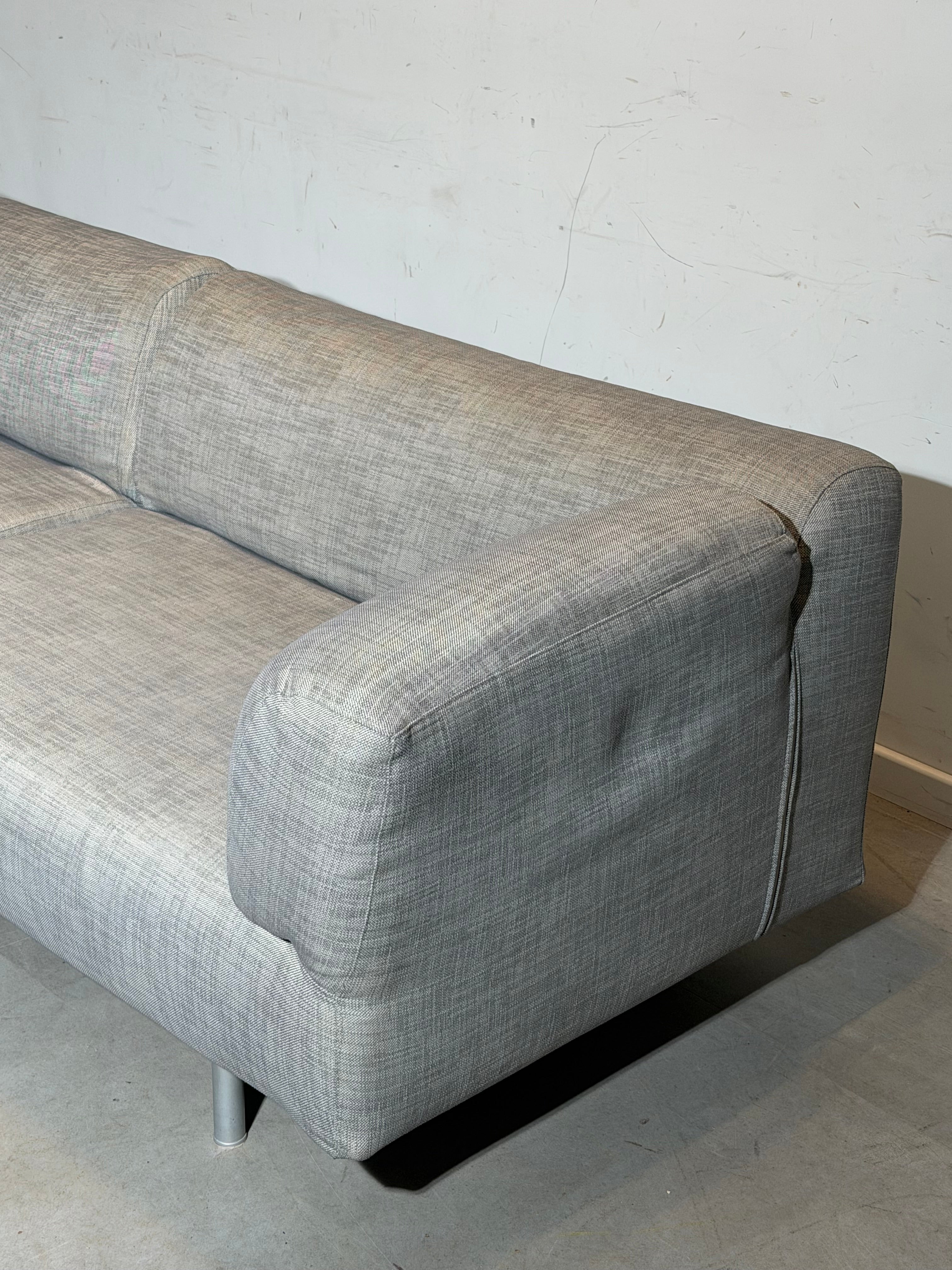 Cassina Met 250 Sofa – Grey Fabric