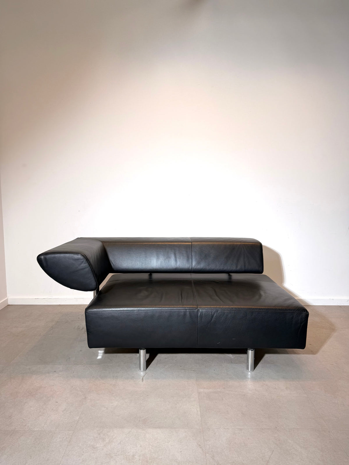 COR Arthe Modular Leather Sofa Bed