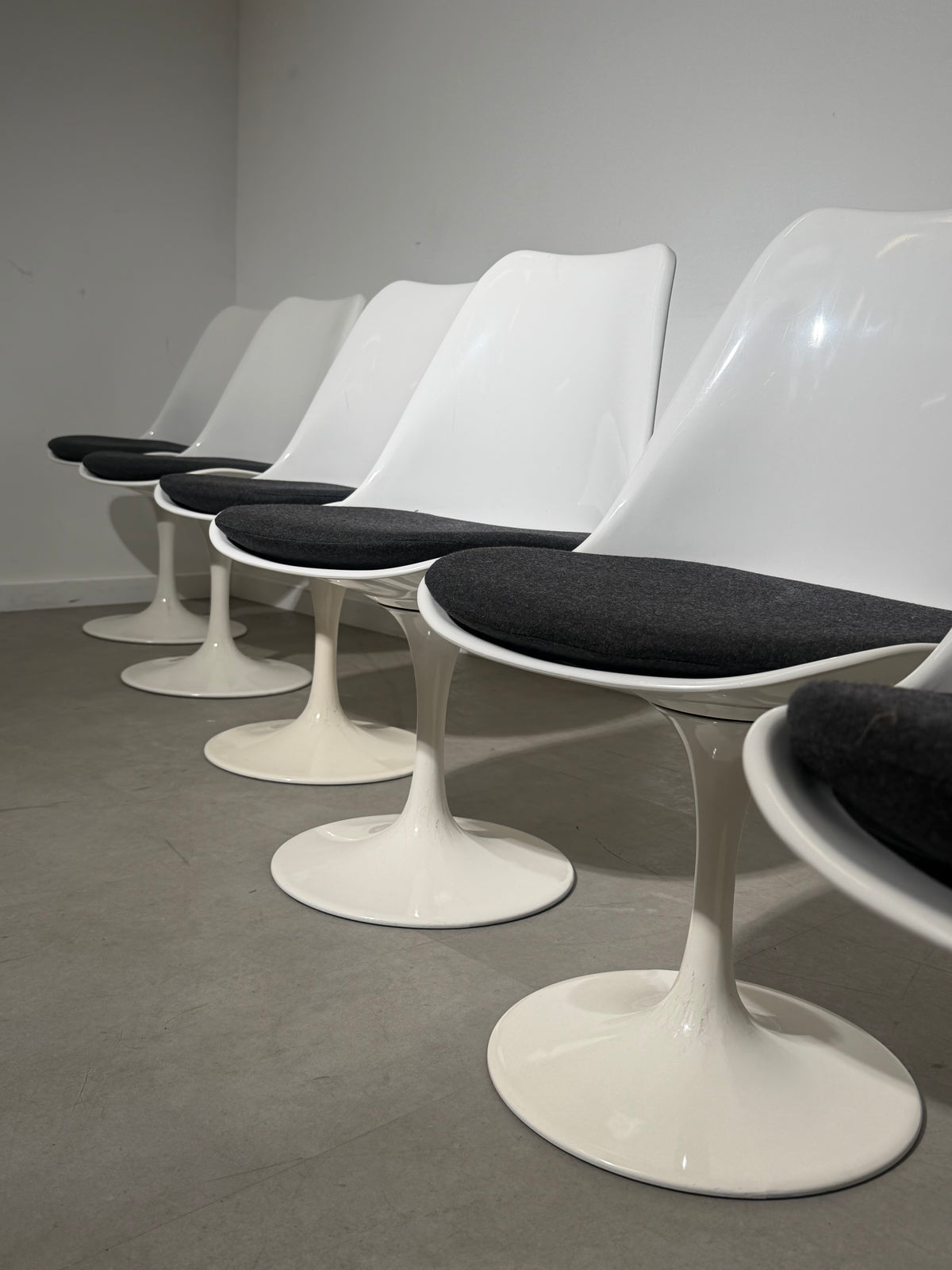 Rudi Bonzanini Tulip Dining Set – Oval Table & 6 Swivel Chairs, Italy, 1960s/70s