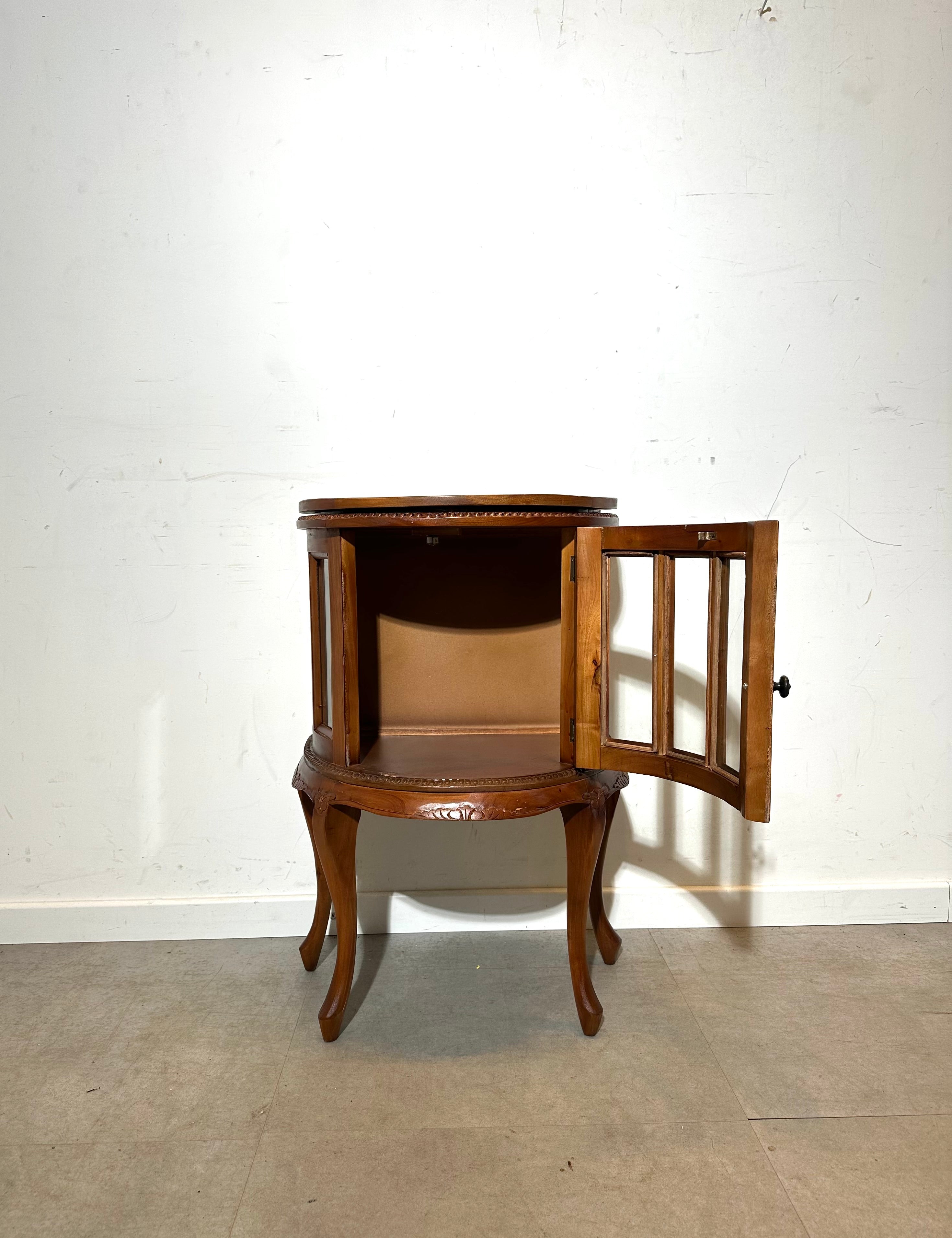 Meuble vintage avec plateau amovible en demi-lune