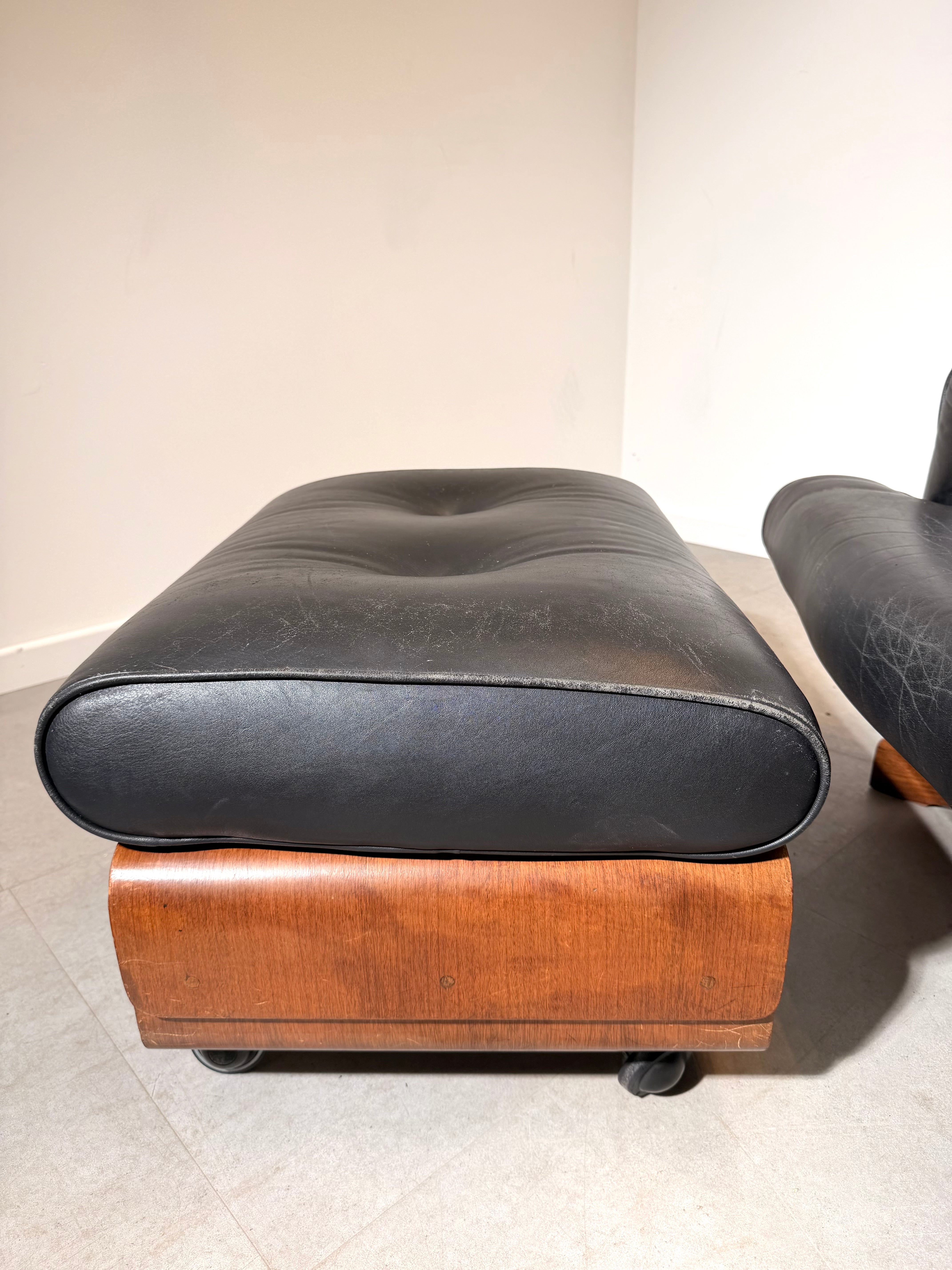 Menilo Taro Model 401 Lounge Chair & Ottoman by Cinova, Italy, 1964