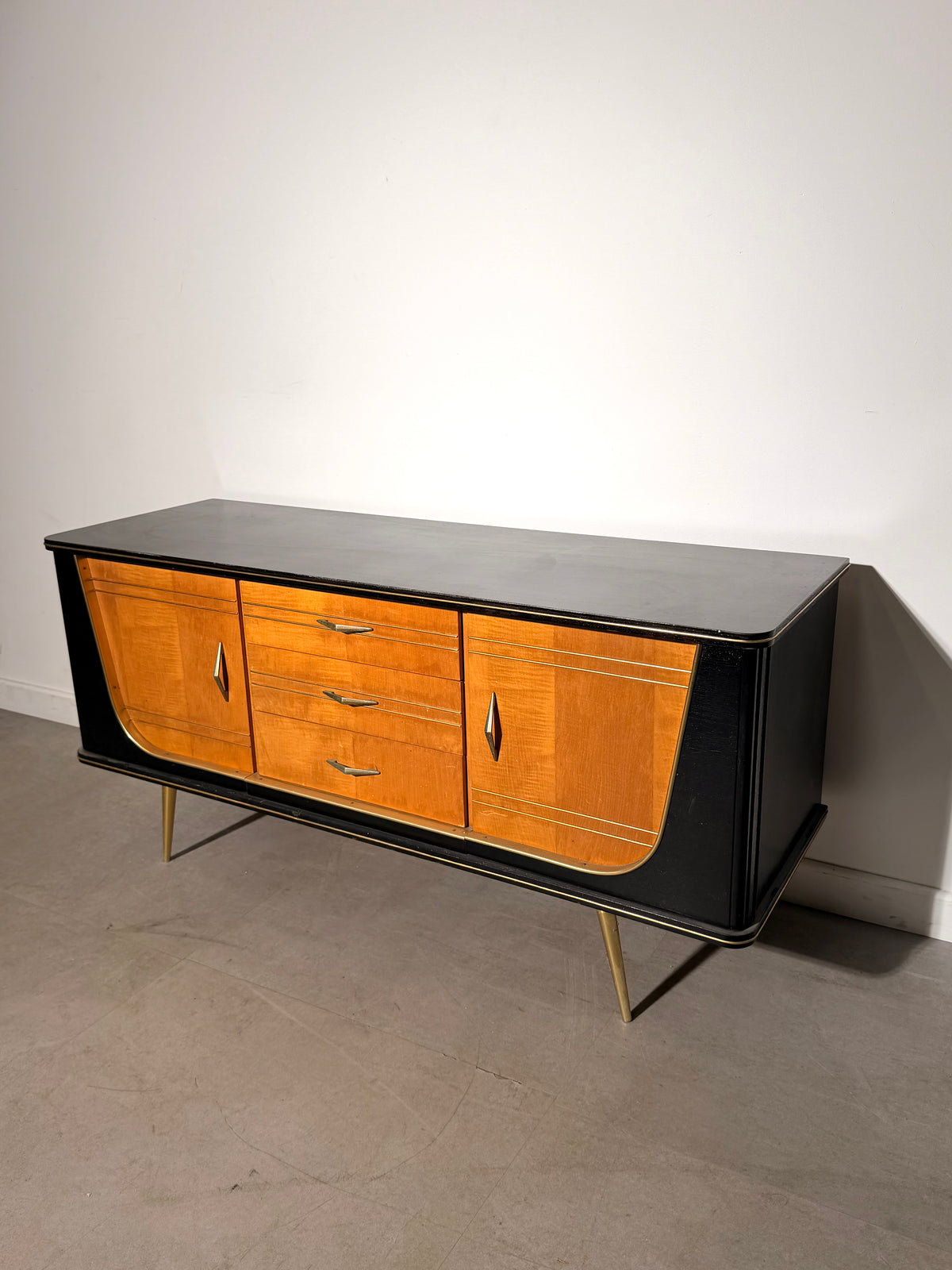 Vintage 1950s Rockabilly Sideboard