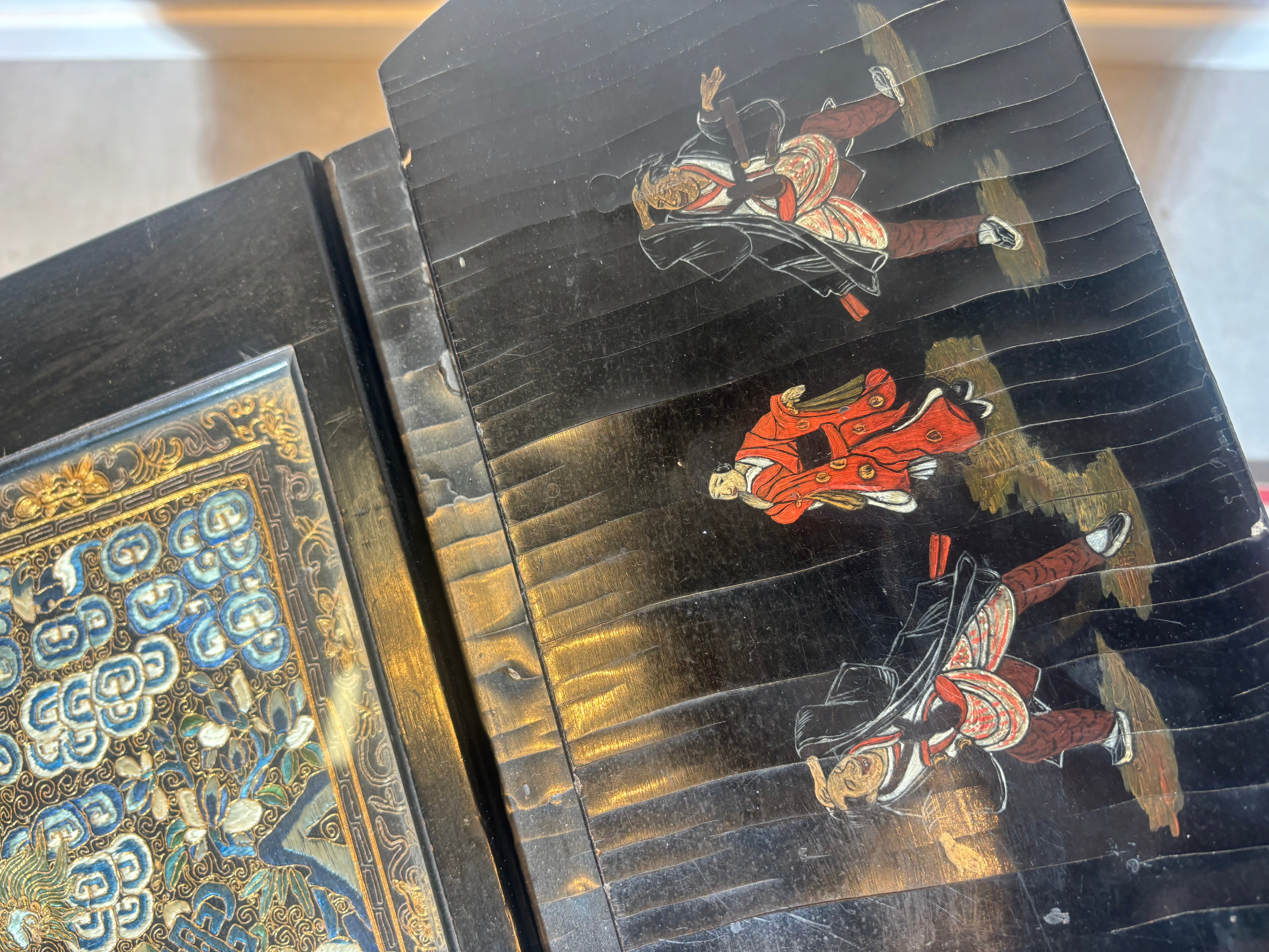 Chinese Sewing Cabinet , Kanton , 19th century