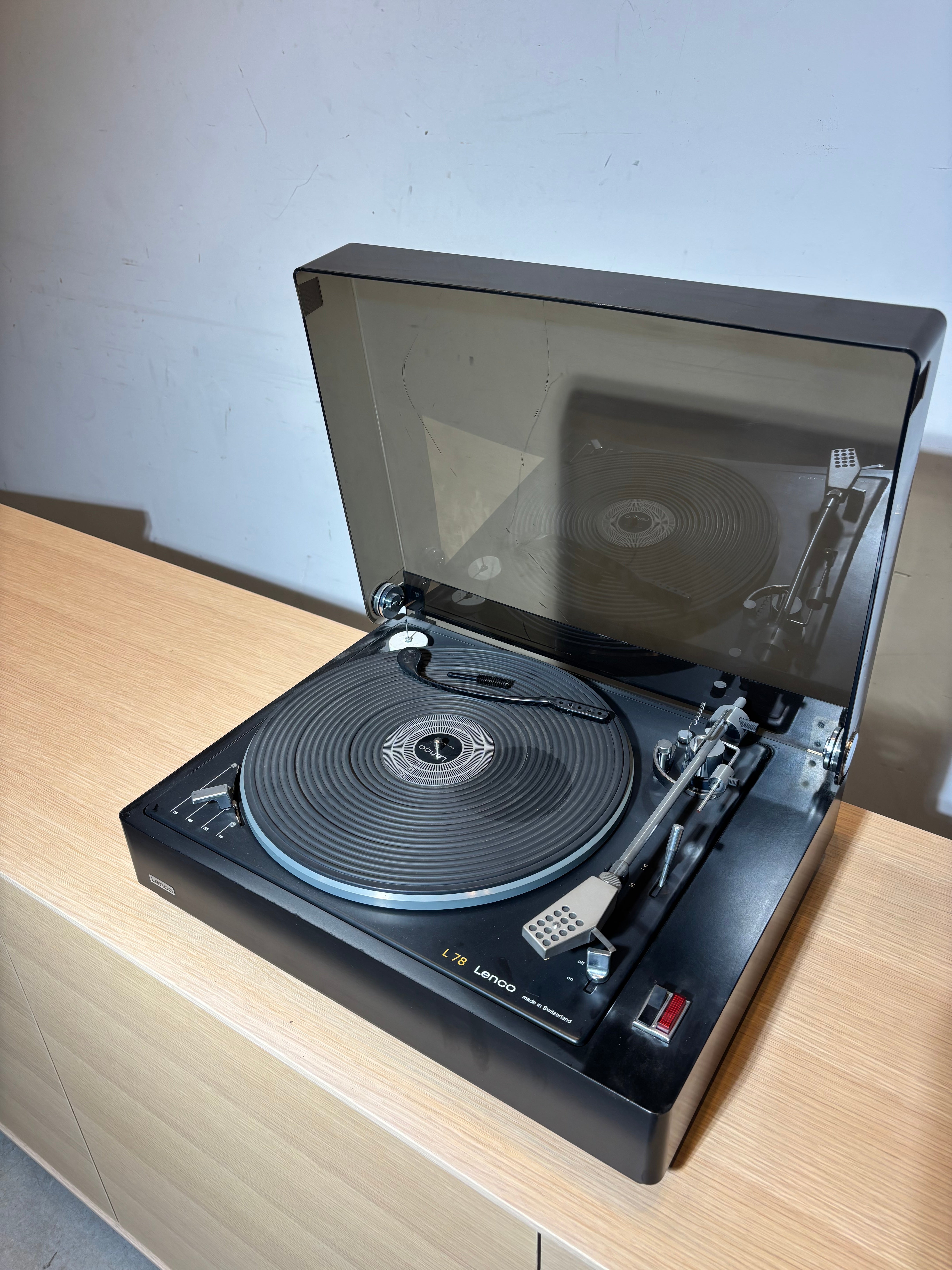 Lenco L78 - Vintage Turntable