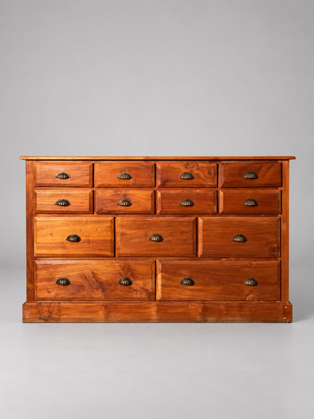 Wooden Chest of 13 Drawers with Shell Handles