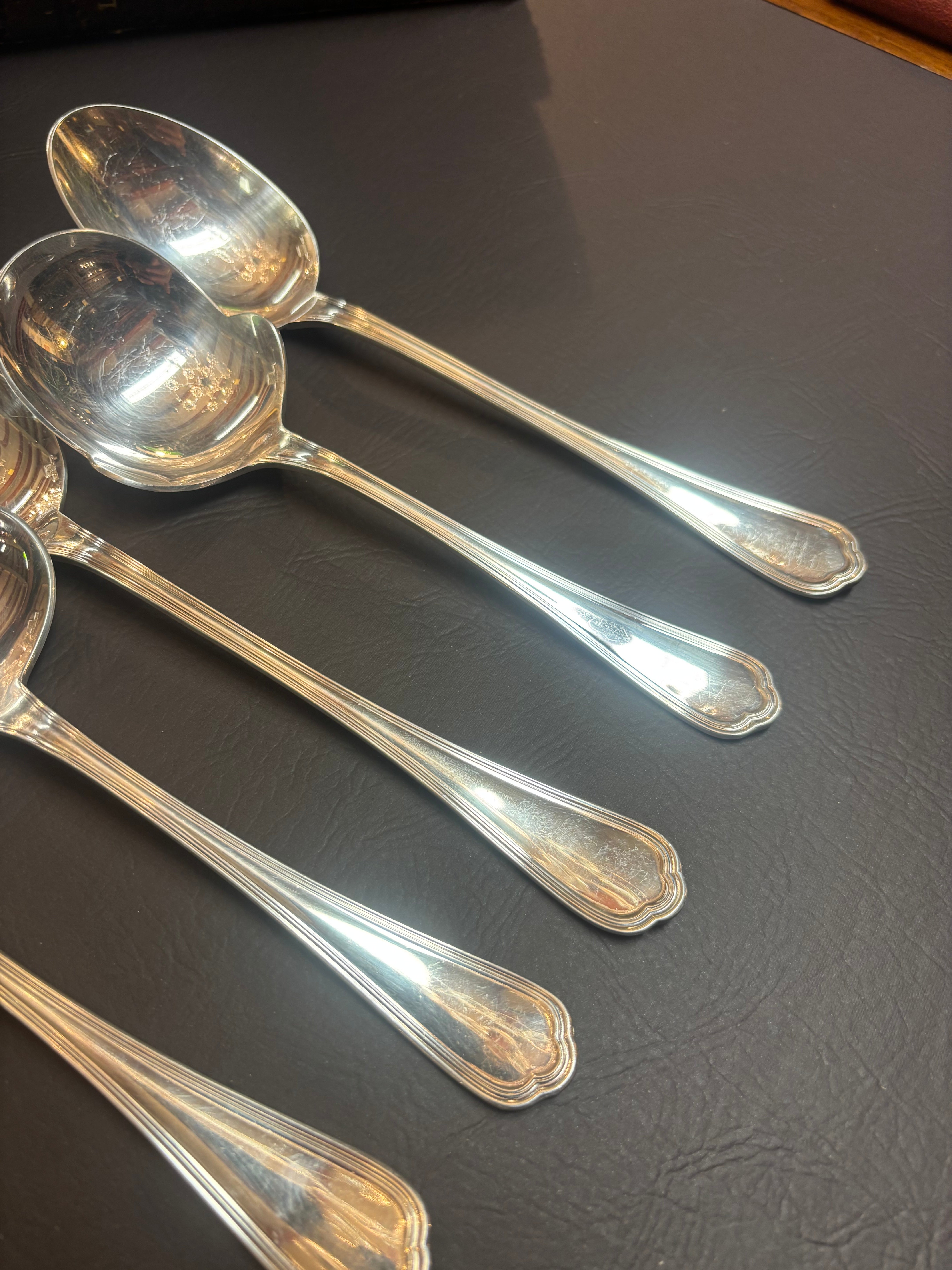 Service de couverts Christofle Spatours – 7 couverts de 12 pièces + 5 pièces de service