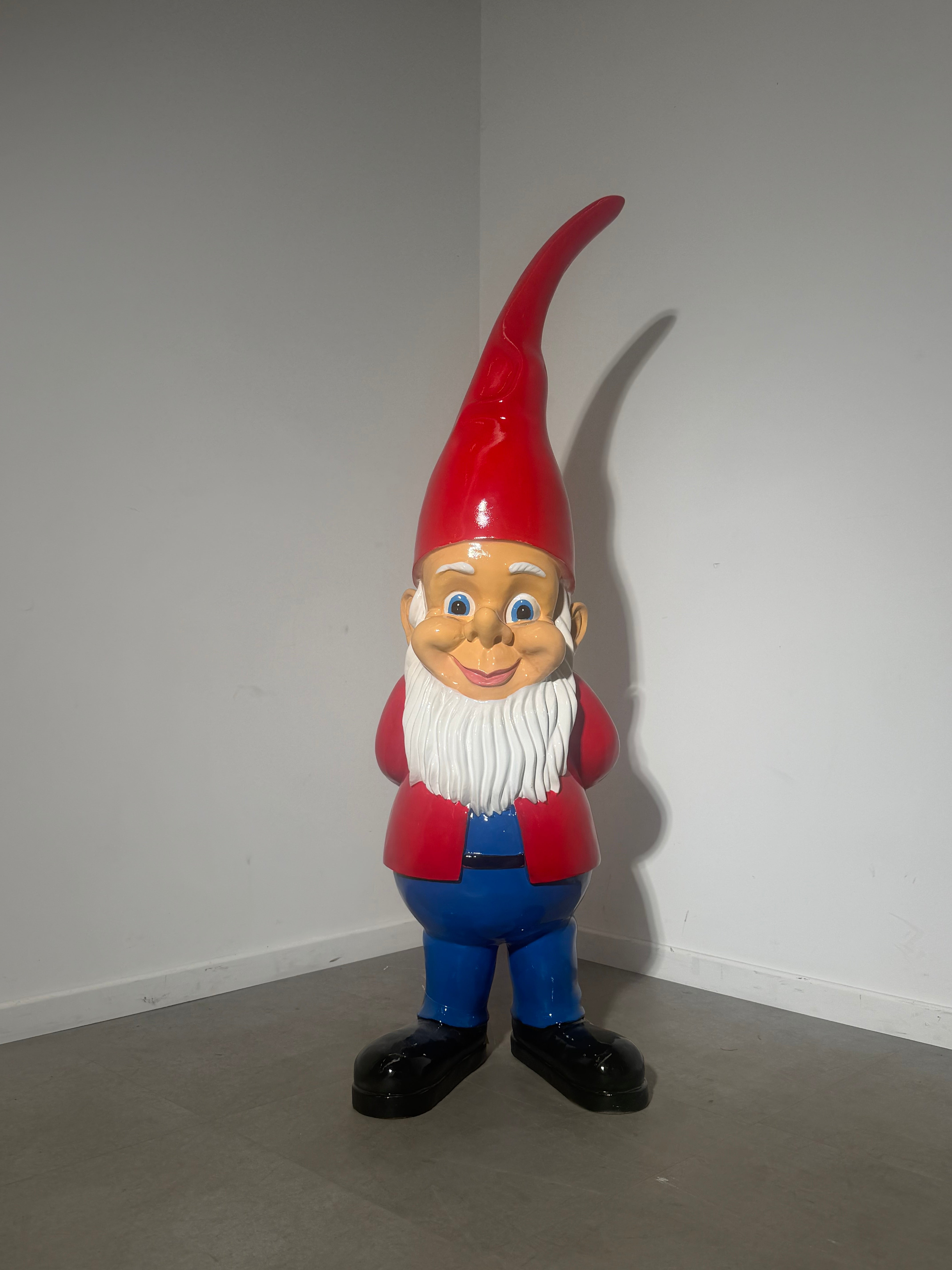 XL Outdoor Garden Gnome – 160 cm – Fiberglass & Polyester
