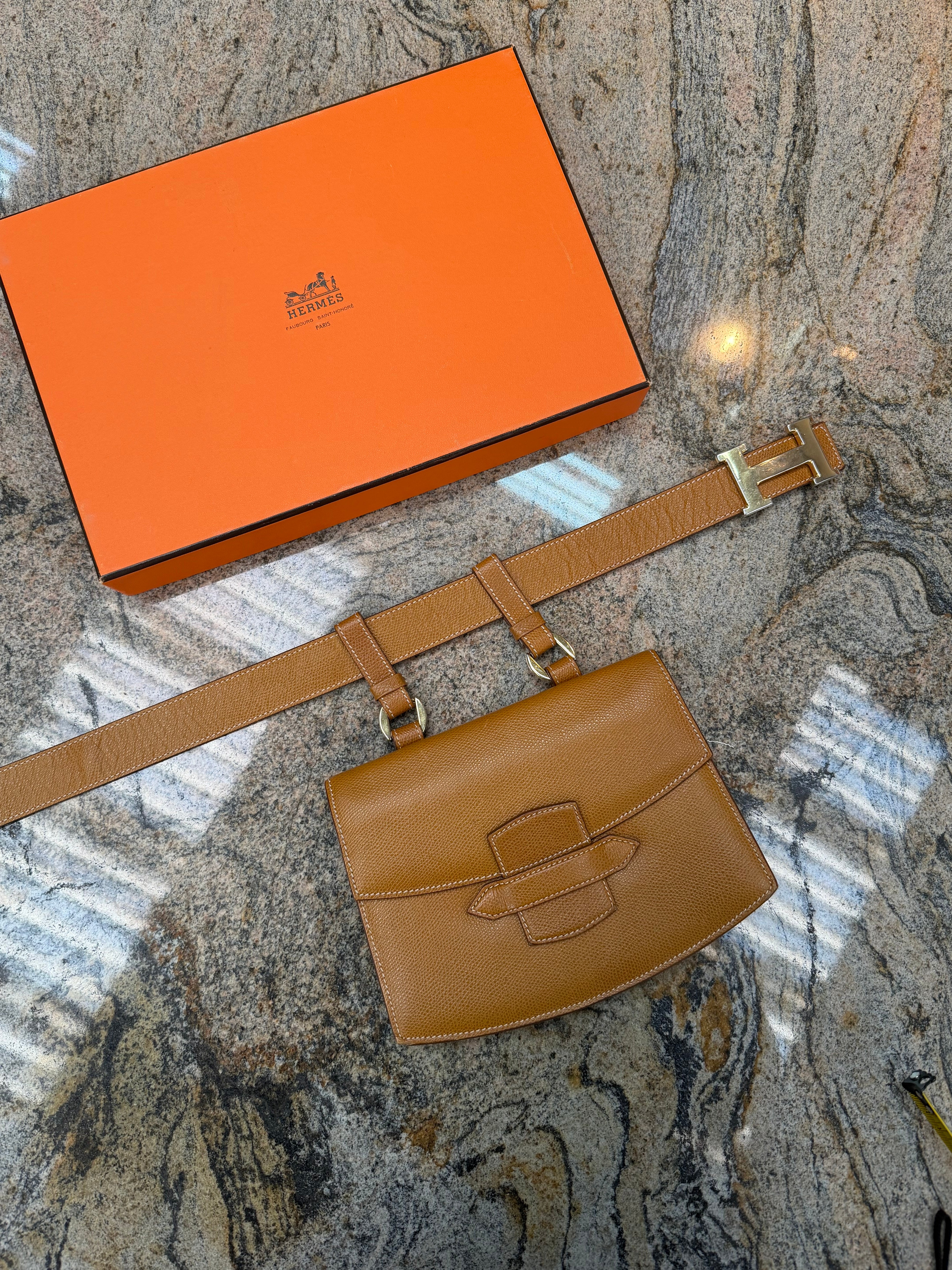 Hermès vintage belt bag – cognac leather