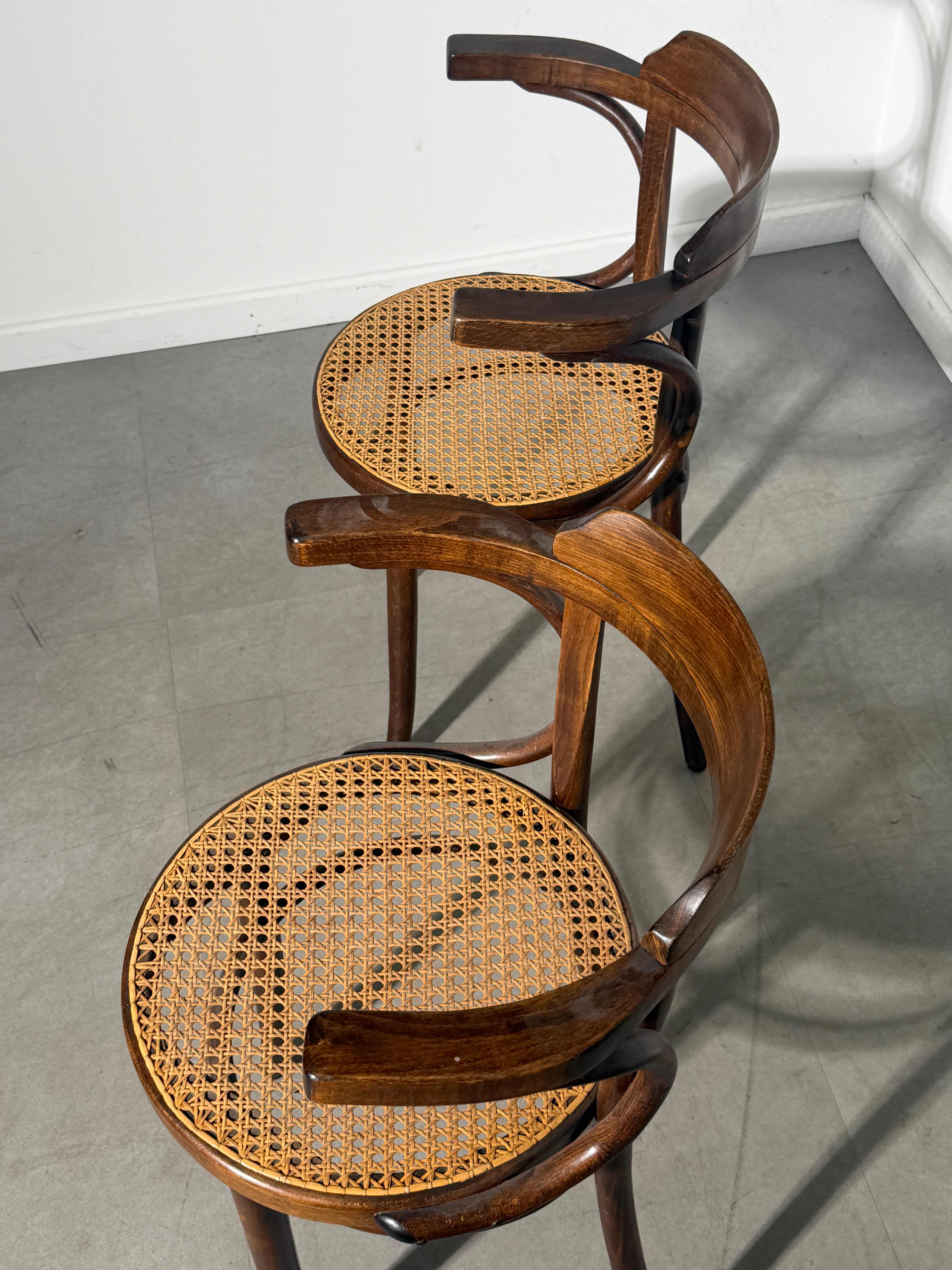 Thonet Model 233 Bentwood Armchairs – Pair