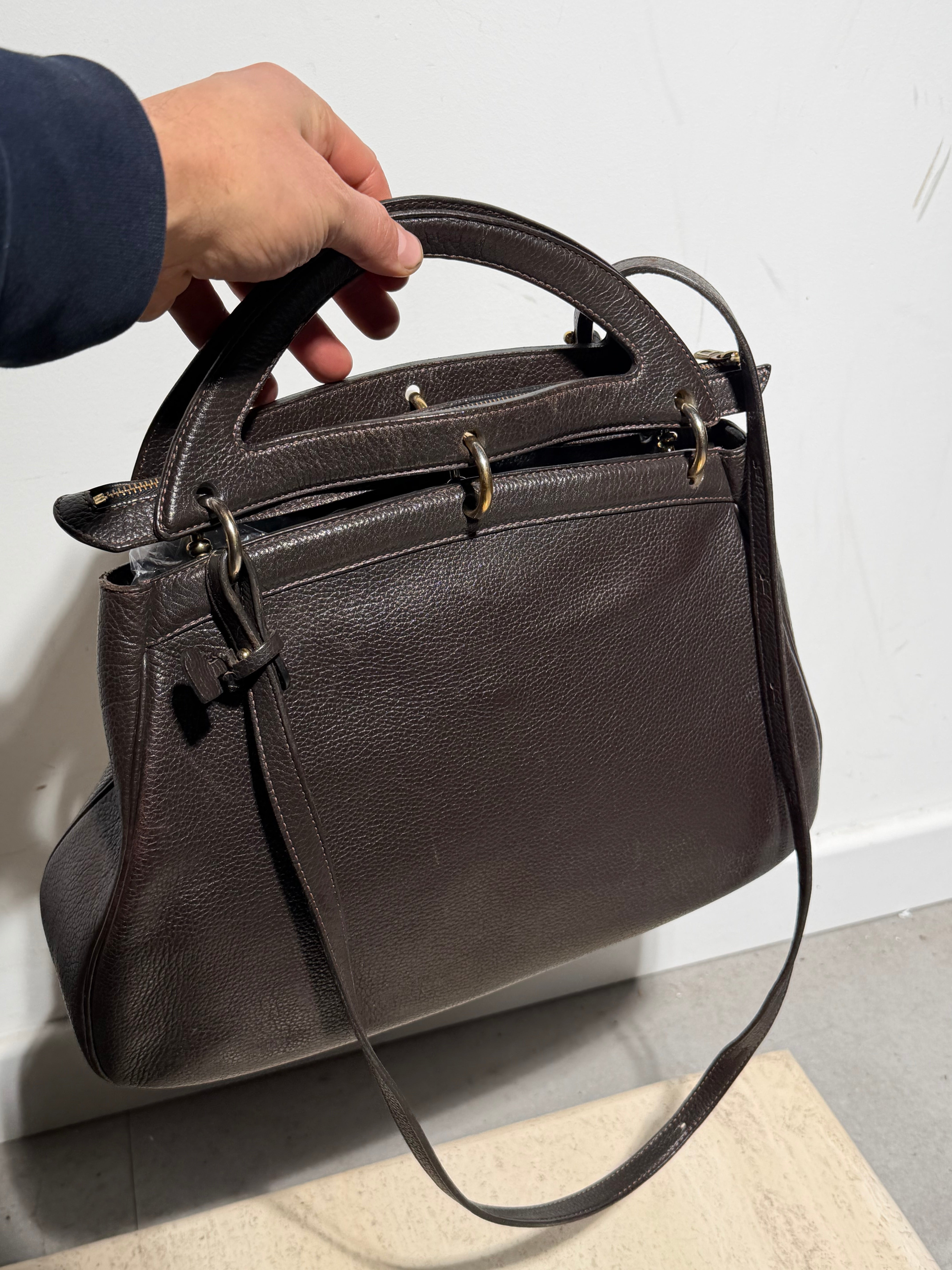 Delvaux “Mango” schoudertas – donkerbruin leer