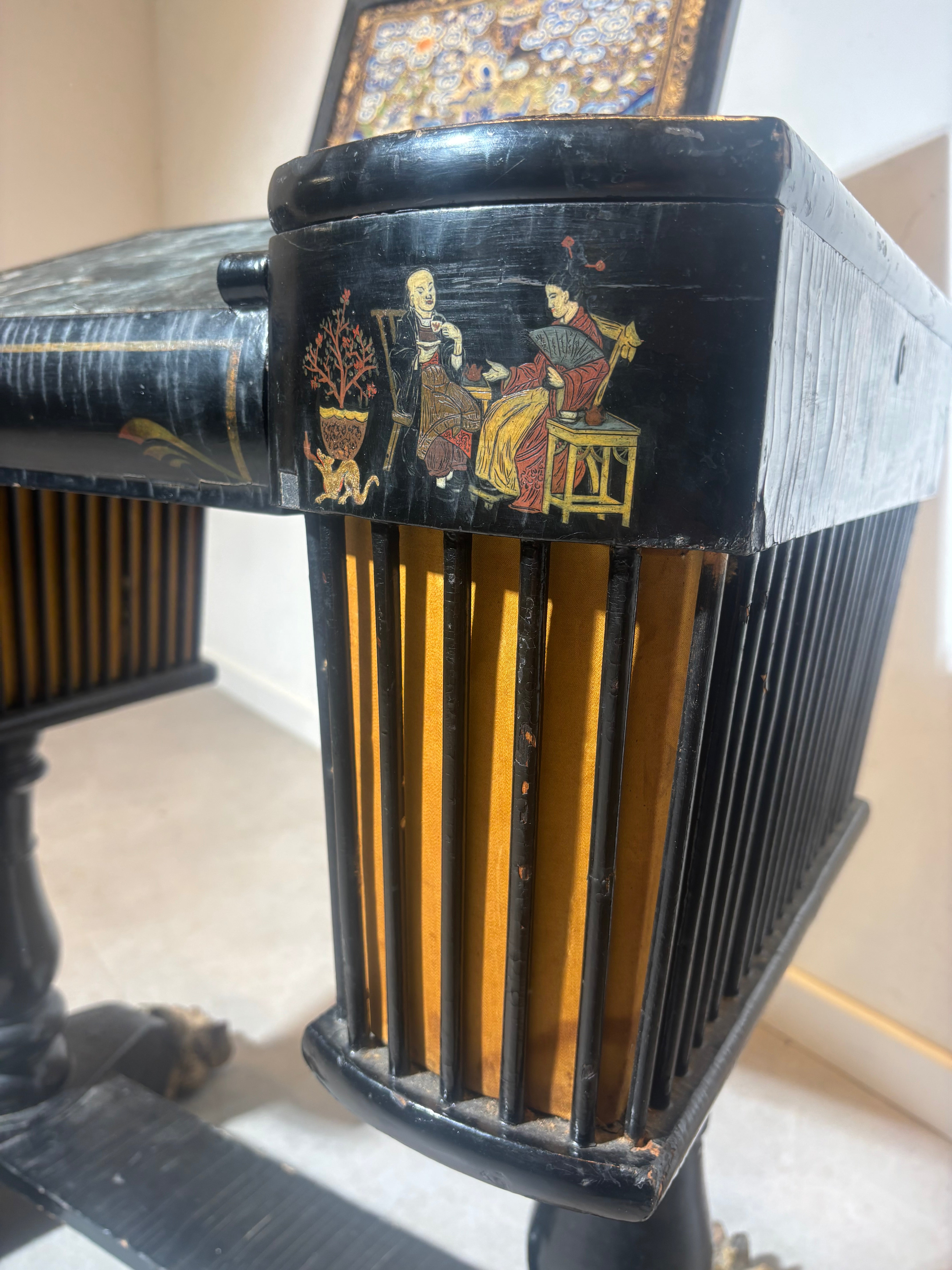 Chinese Sewing Cabinet , Kanton , 19th century