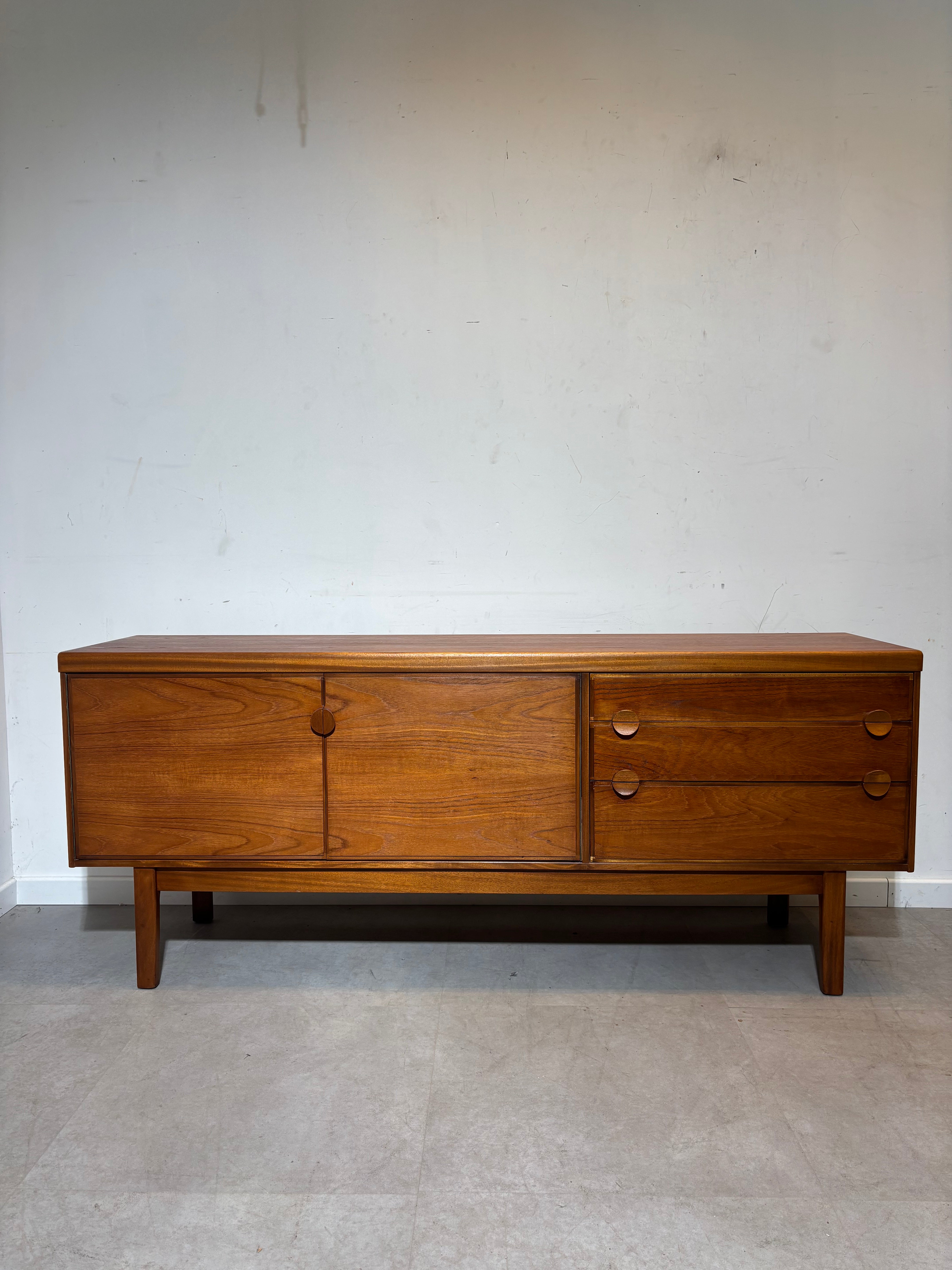 Vintage Nathan teak sideboard 3 drawers - 2 doors