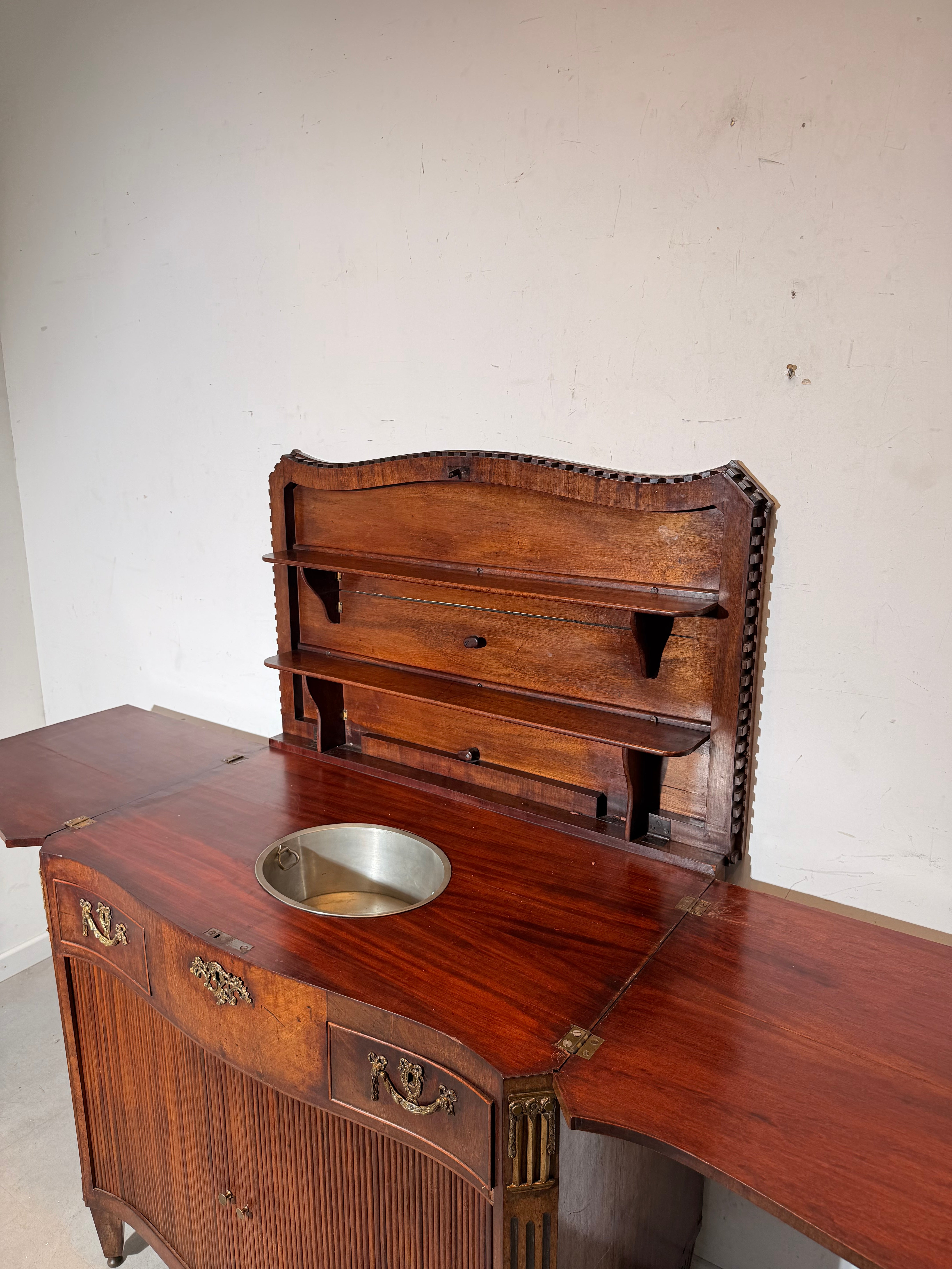 Antique Mahogany Washstand Cabinet