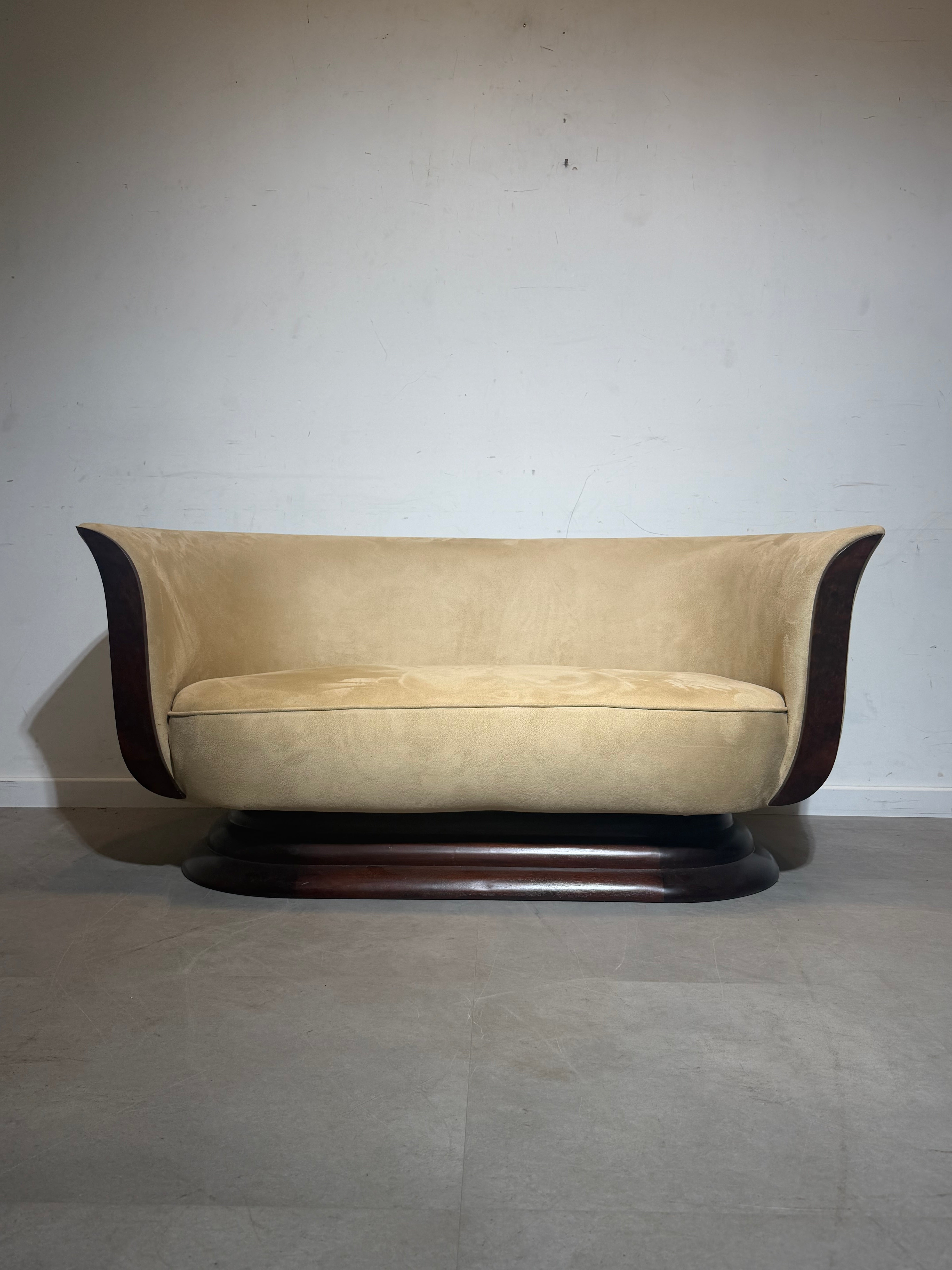 Art Deco Tulip Two-Seater Sofa – Hotel Le Malandre – Freshly Upholstered