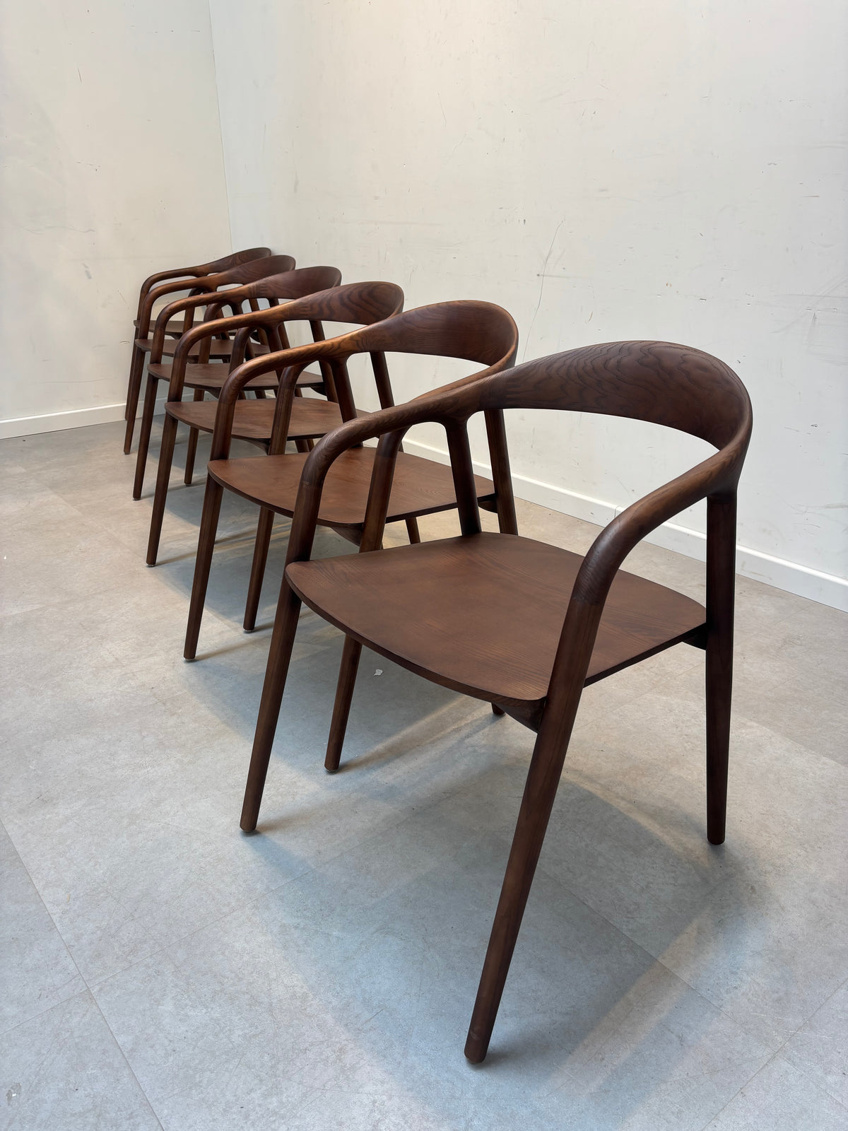 Chair Look Like R R-Chair in Walnut — *Pre-Order (Limited Stock!) – Troc Leuven
