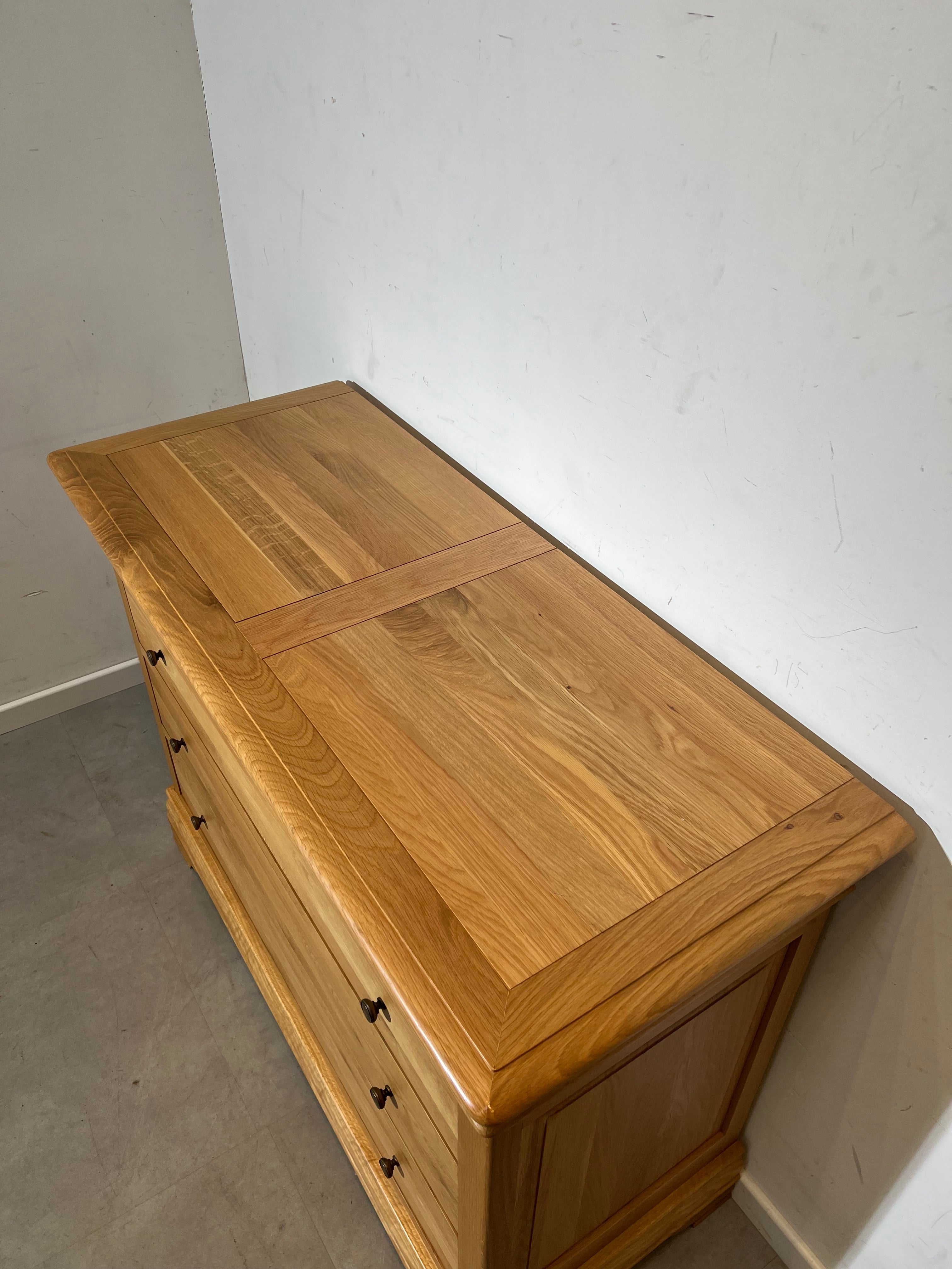 Solid Oak Chest of Drawers "louis philippe"
