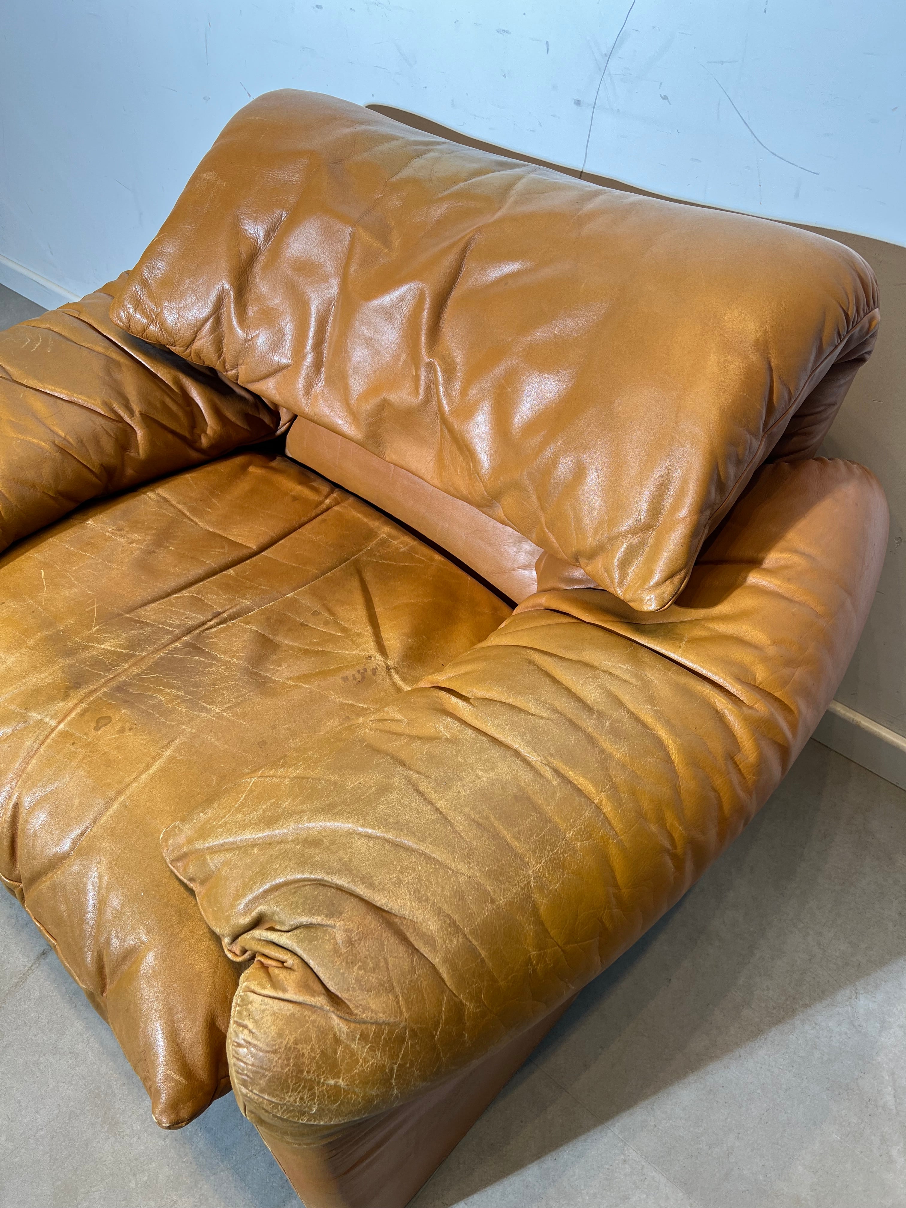 Cassina Maralunga Leather Lounge Chair by Vico Magistretti