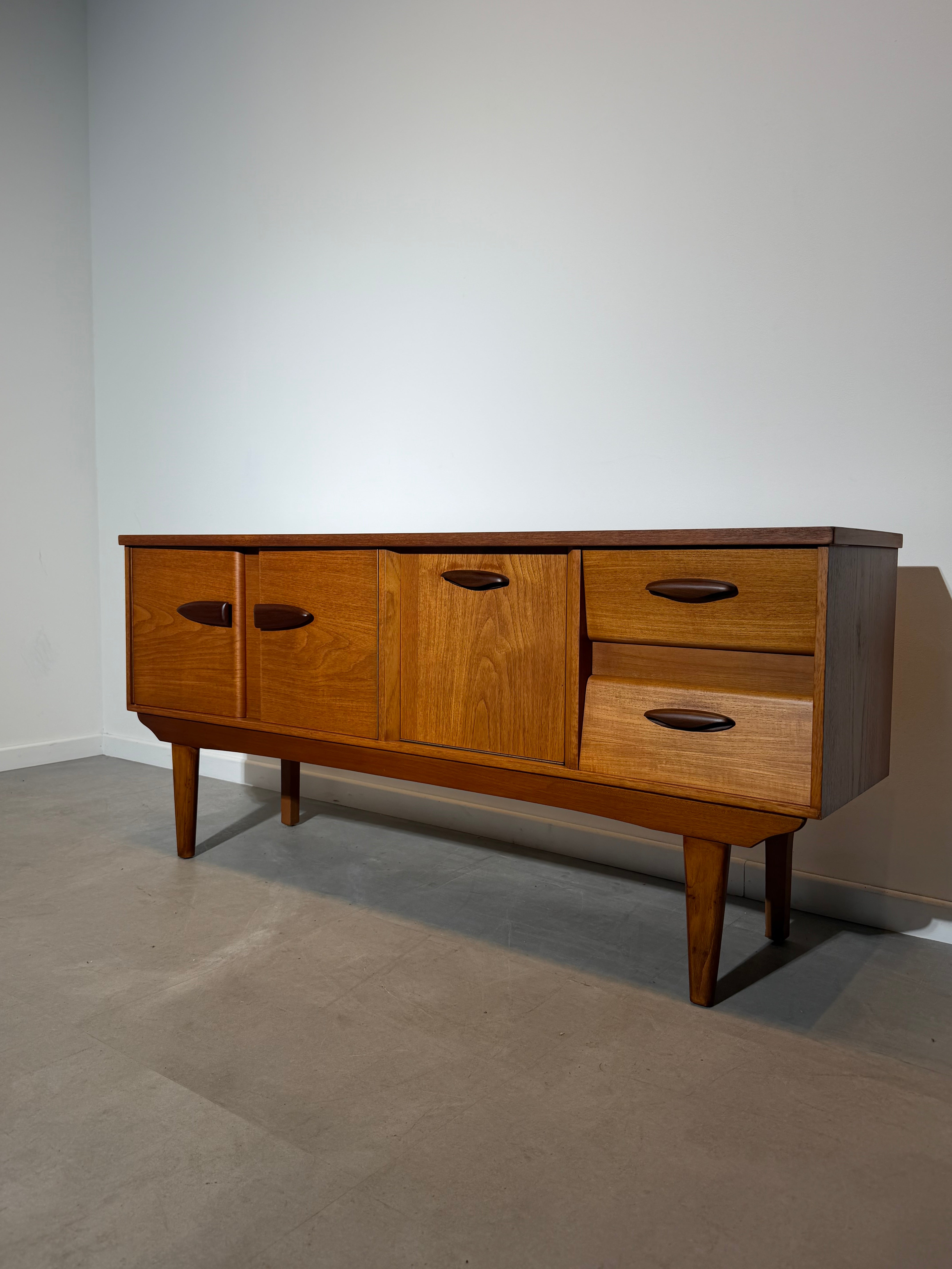 Jentique Teak Sideboard – Mid-Century Modern Design