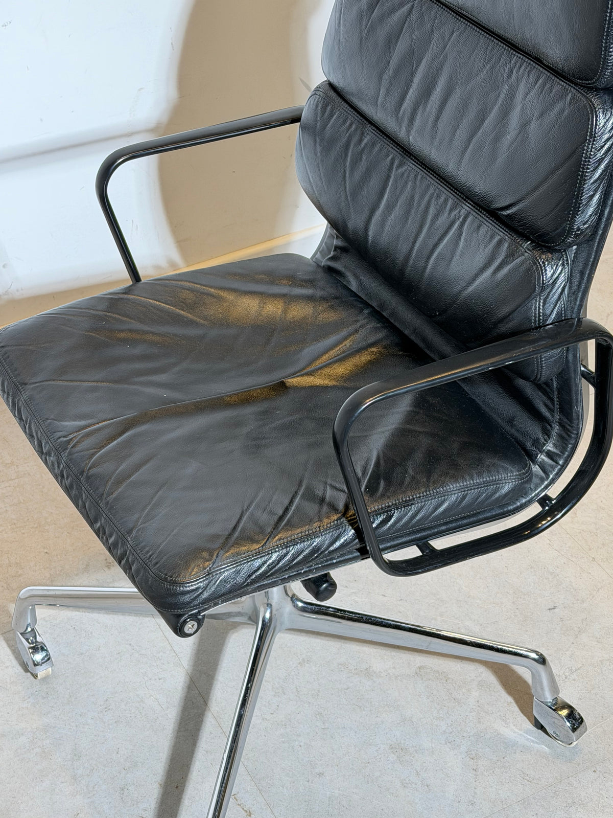 Fauteuil de bureau Herman Miller EA 219 conçu par Charles et Ray Eames, années 1970