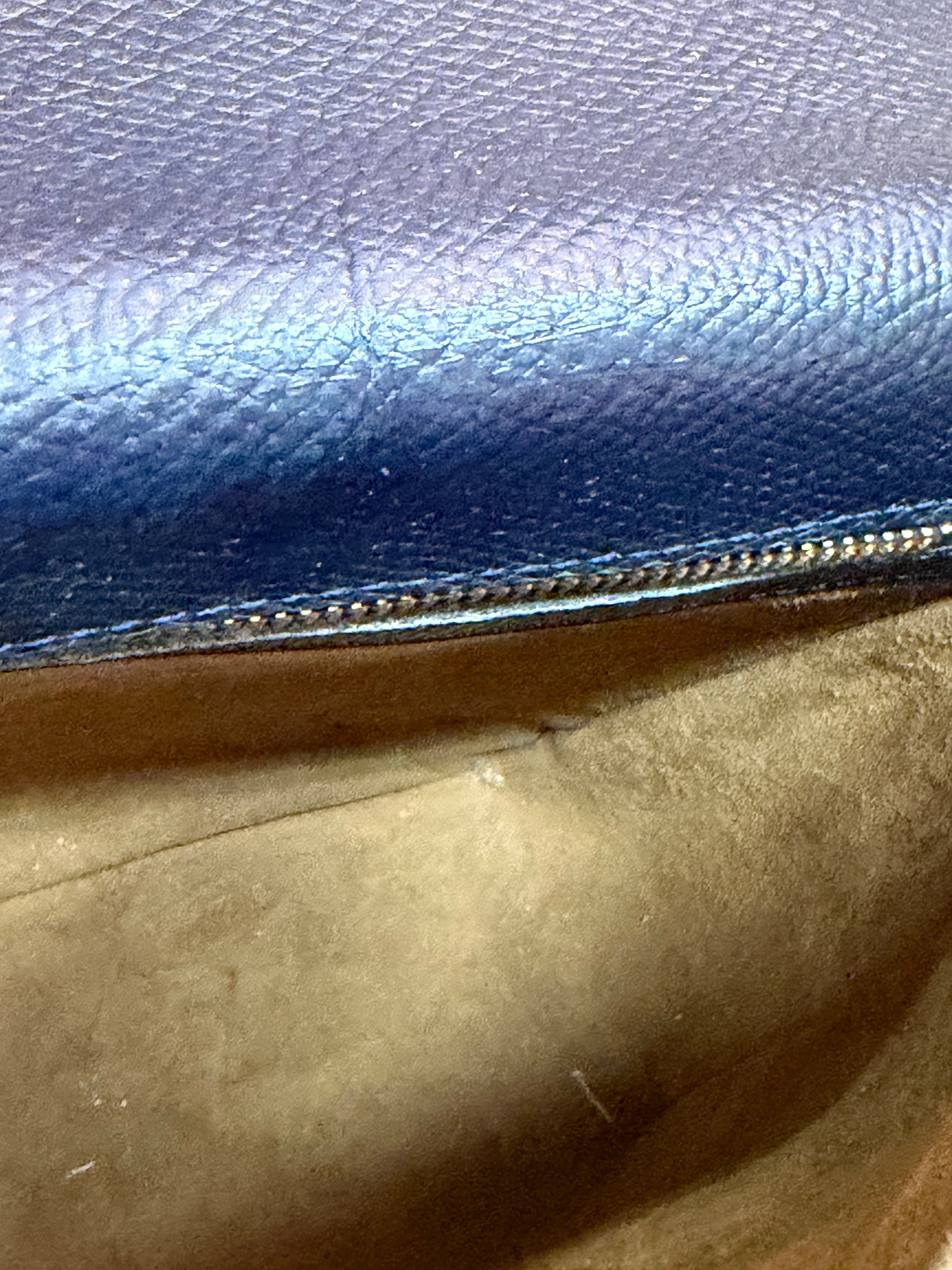 Vintage Delvaux “Poirier” Shoulder Bag – Navy Blue Leather with Mirror & Dust Bag