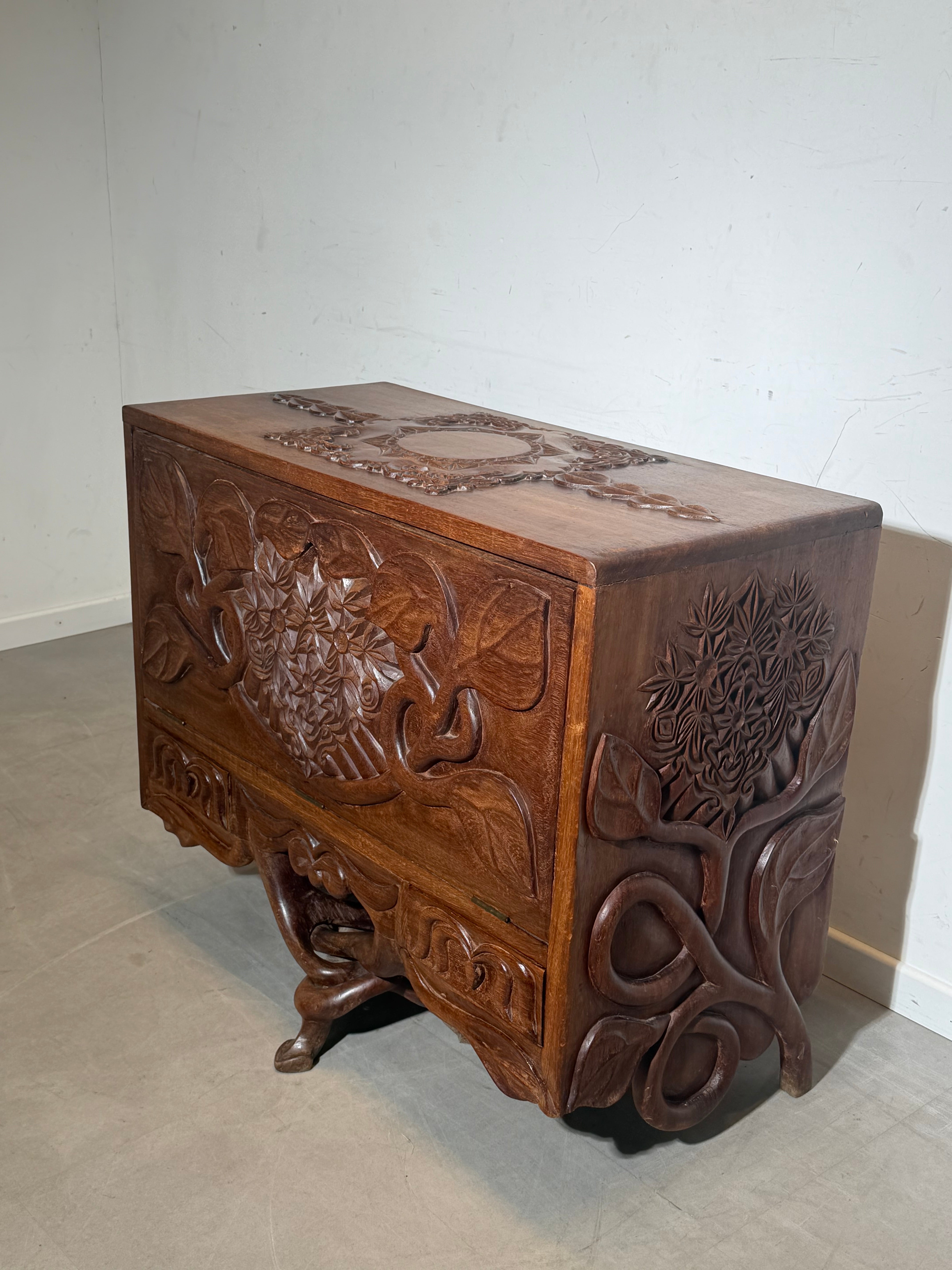 Congolese Hand-Carved Bar Cabinet, 1950s – Sculptural Tribal Storage Chest