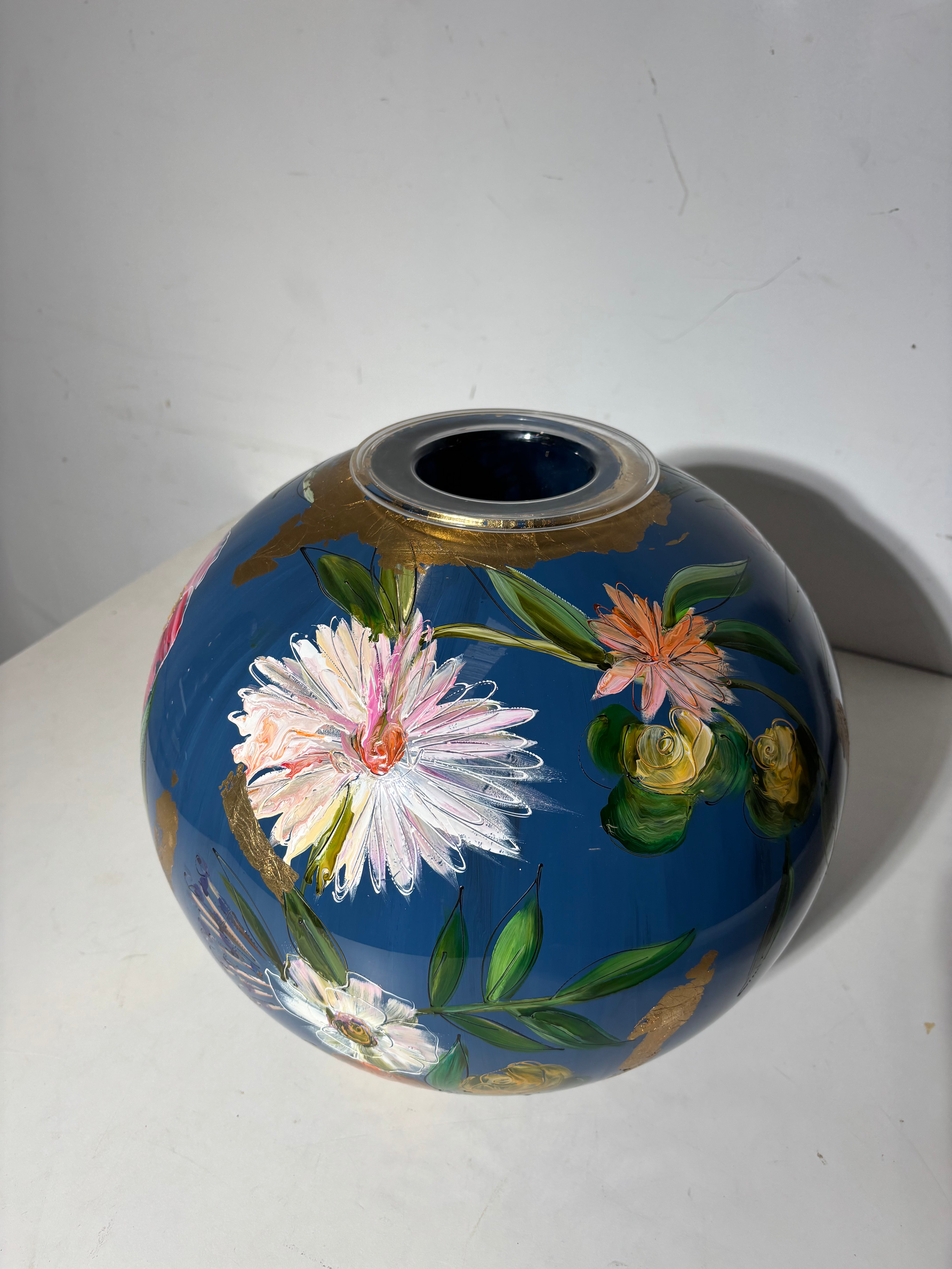 “Doortje Ijpelaar” Handpainted Vase