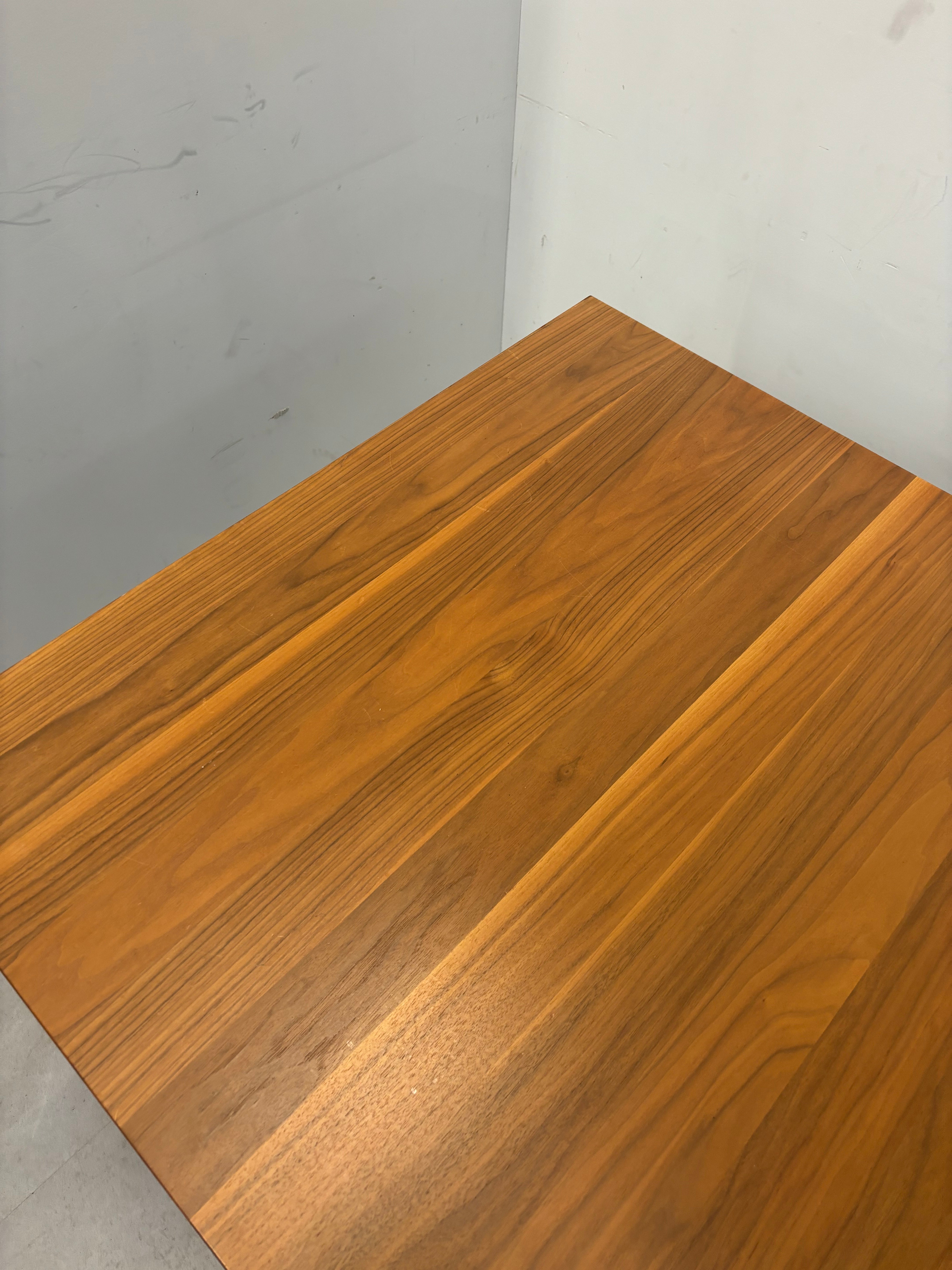 Design rosewood dining table
