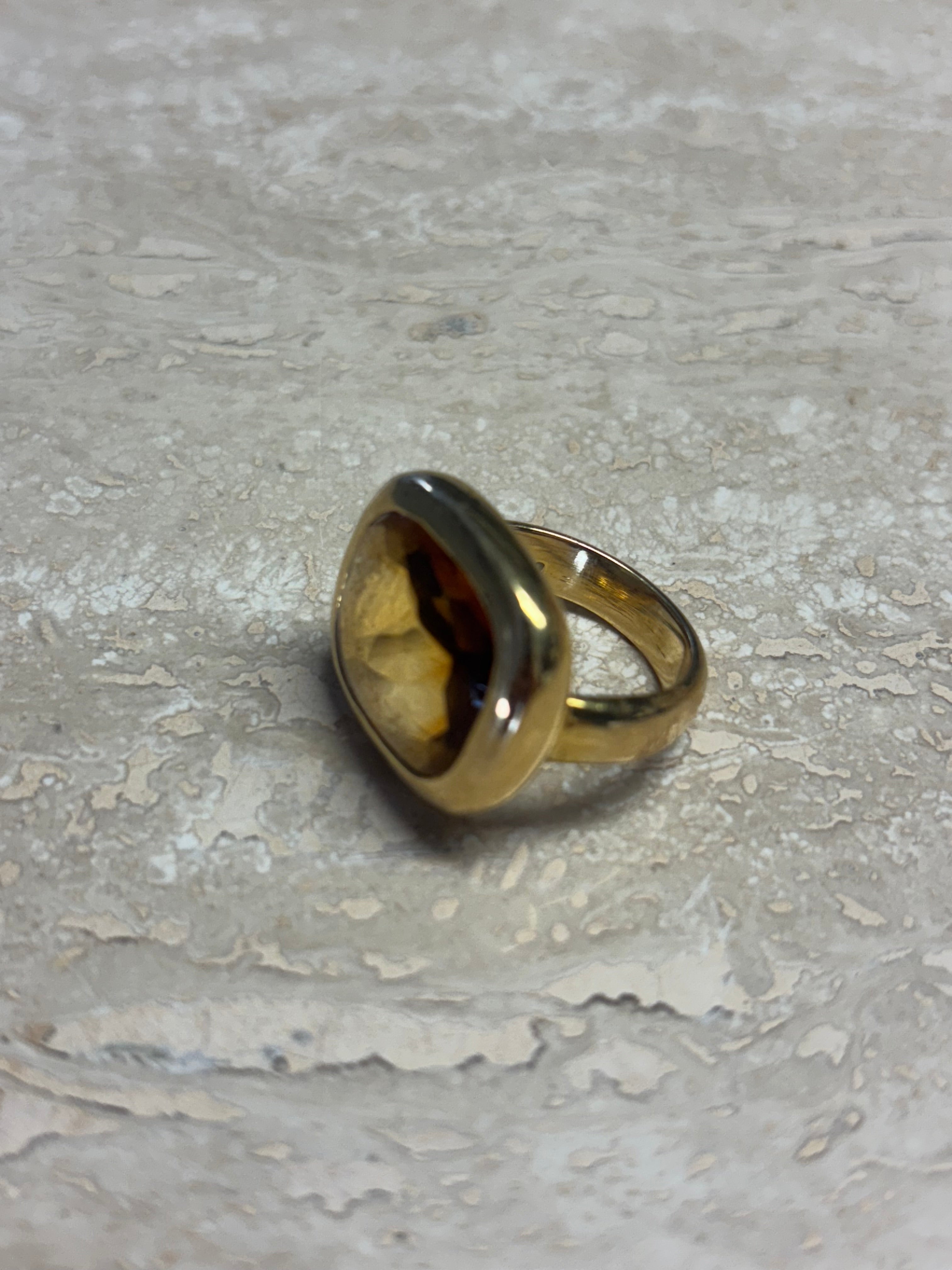 Bague en or 18 carats avec citrine taille coussin – Taille 56