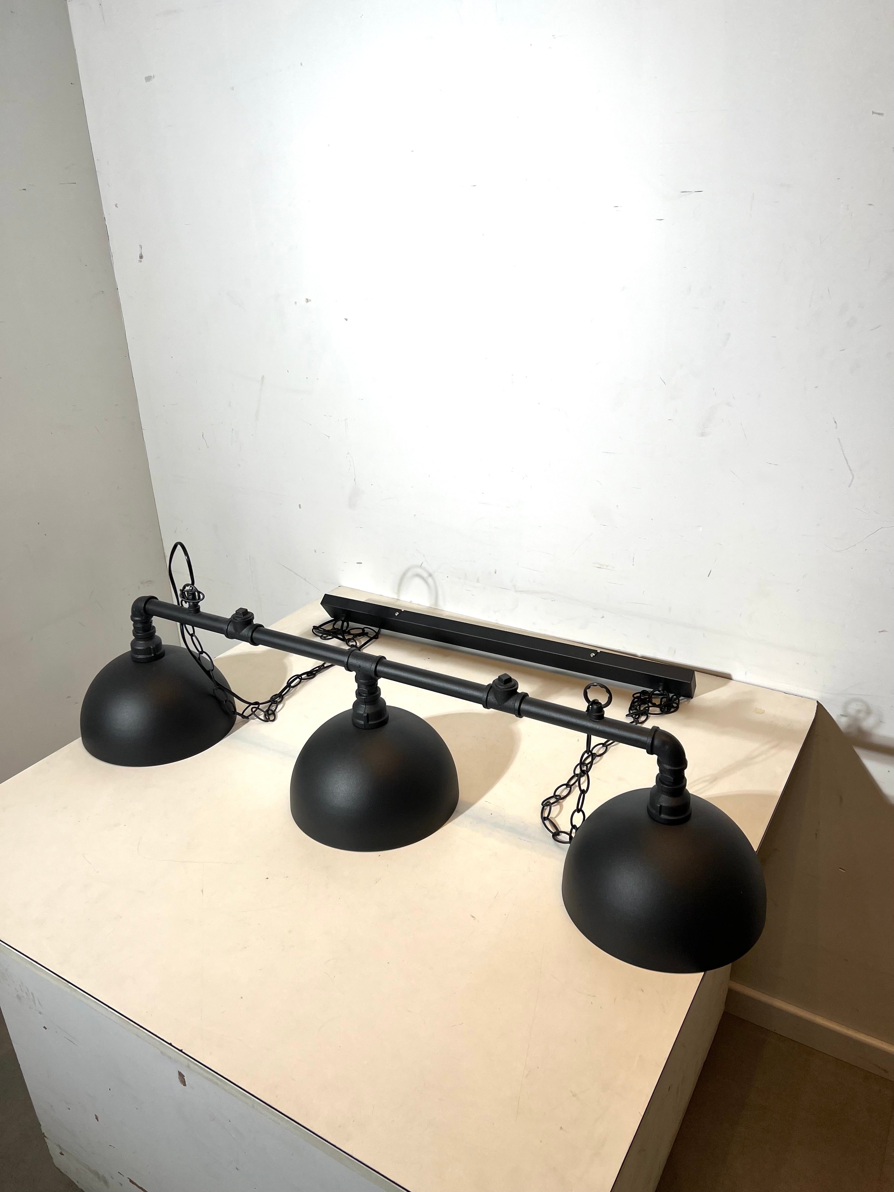 Industrial 3-Light Pipe Pendant Lamp